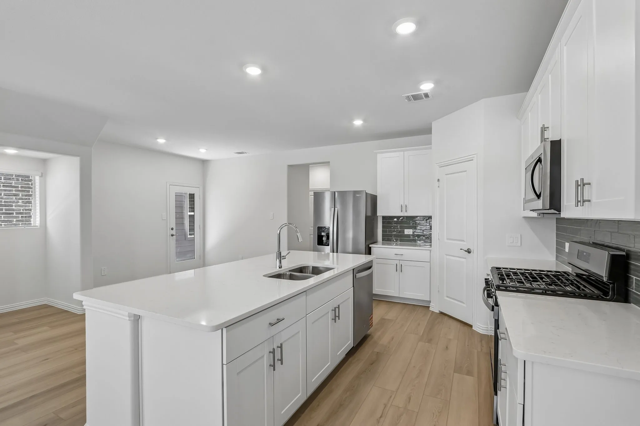 Photo is not of the actual home, but is an inspirational photo of builder’s model home and may depict options, furnishings, and/or decorator features that are not included.