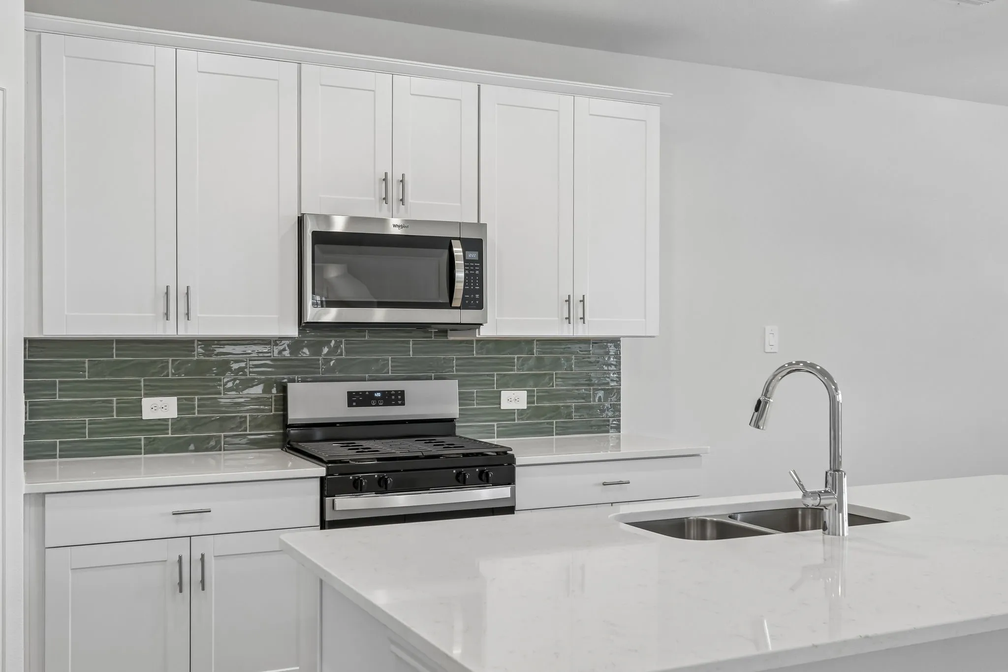 Photo is not of the actual home, but is an inspirational photo of builder’s model home and may depict options, furnishings, and/or decorator features that are not included.