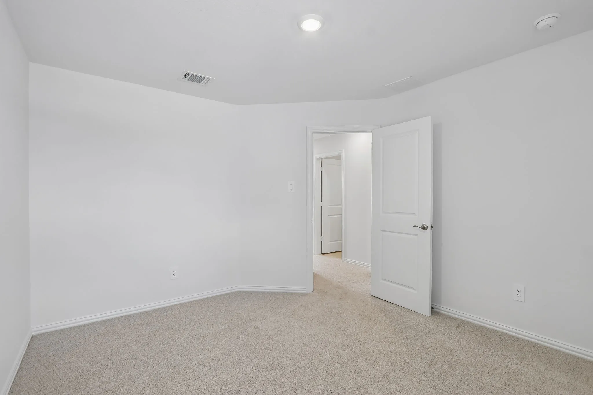 Photo is not of the actual home, but is an inspirational photo of builder’s model home and may depict options, furnishings, and/or decorator features that are not included.