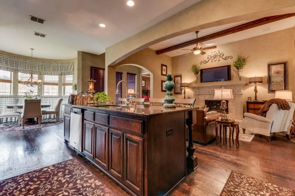 Single Family Residence For Rent in Denton County , 7005 Kenswick Drive, Plano, Texas 75024, 3 Bedroom, 3 Bathroom, 2 Garage spaces, 3,561 Sqft, built in 2005, mls#21403954, Real Estate Agent in Plano, Homes For Rent in Denton county, Homes For Rent in Plano, Realtor in Plano Texas, Real Estate Brokerage Independent Realty Texas, Luminita Cordes Realtor