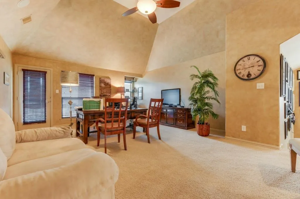 Single Family Residence For Rent in Denton County , 7005 Kenswick Drive, Plano, Texas 75024, 3 Bedroom, 3 Bathroom, 2 Garage spaces, 3,561 Sqft, built in 2005, mls#21403954, Real Estate Agent in Plano, Homes For Rent in Denton county, Homes For Rent in Plano, Realtor in Plano Texas, Real Estate Brokerage Independent Realty Texas, Luminita Cordes Realtor