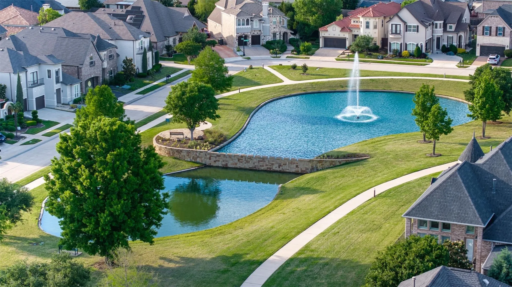 Single Family Residence For Rent in Denton County , 7005 Kenswick Drive, Plano, Texas 75024, 3 Bedroom, 3 Bathroom, 2 Garage spaces, 3,561 Sqft, built in 2005, mls#21403954, Real Estate Agent in Plano, Homes For Rent in Denton county, Homes For Rent in Plano, Realtor in Plano Texas, Real Estate Brokerage Independent Realty Texas, Luminita Cordes Realtor