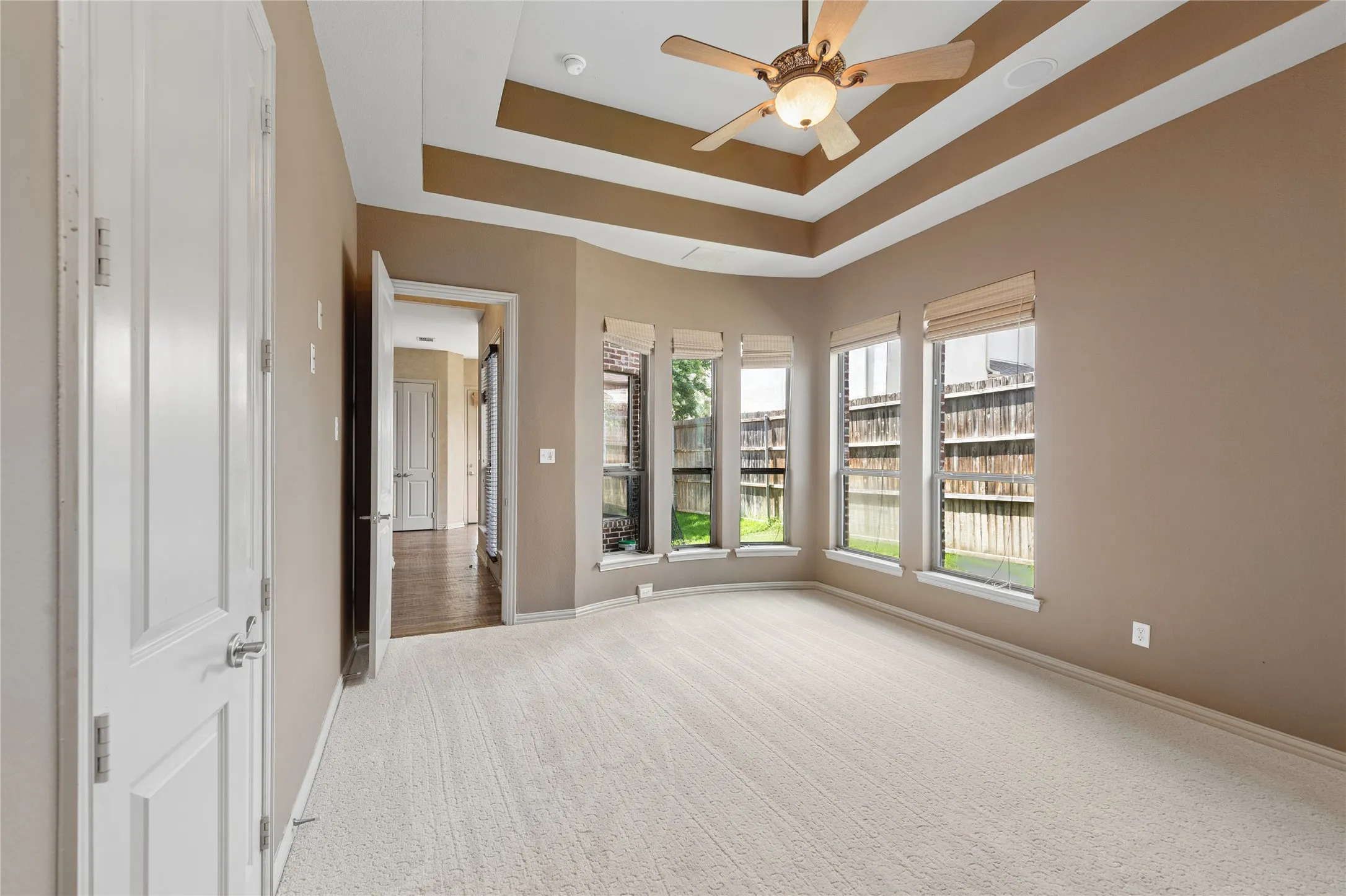 Single Family Residence For Rent in Denton County , 7005 Kenswick Drive, Plano, Texas 75024, 3 Bedroom, 3 Bathroom, 2 Garage spaces, 3,561 Sqft, built in 2005, mls#21403954, Real Estate Agent in Plano, Homes For Rent in Denton county, Homes For Rent in Plano, Realtor in Plano Texas, Real Estate Brokerage Independent Realty Texas, Luminita Cordes Realtor