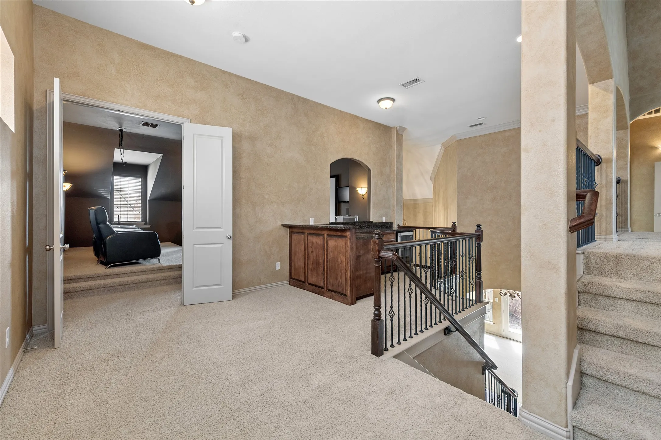 Single Family Residence For Rent in Denton County , 7005 Kenswick Drive, Plano, Texas 75024, 3 Bedroom, 3 Bathroom, 2 Garage spaces, 3,561 Sqft, built in 2005, mls#21403954, Real Estate Agent in Plano, Homes For Rent in Denton county, Homes For Rent in Plano, Realtor in Plano Texas, Real Estate Brokerage Independent Realty Texas, Luminita Cordes Realtor