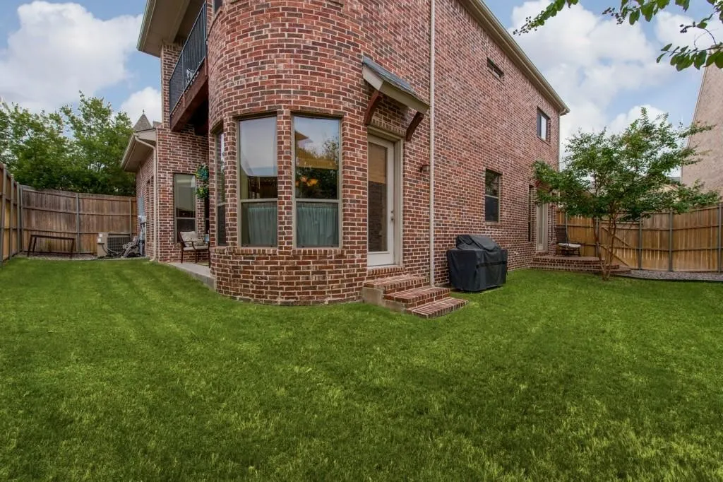 Single Family Residence For Rent in Denton County , 7005 Kenswick Drive, Plano, Texas 75024, 3 Bedroom, 3 Bathroom, 2 Garage spaces, 3,561 Sqft, built in 2005, mls#21403954, Real Estate Agent in Plano, Homes For Rent in Denton county, Homes For Rent in Plano, Realtor in Plano Texas, Real Estate Brokerage Independent Realty Texas, Luminita Cordes Realtor