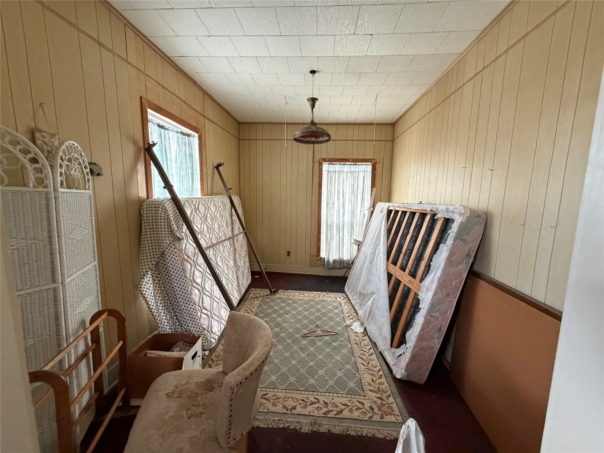 Single Family Residence For Sale in Mc Lennan County , 108 W Tinsley Drive, Robinson, Texas 76706, 4 Bedroom, 2 Bathroom, 4 Garage spaces, 3,078 Sqft, built in 1900, mls#21403916, Real Estate Agent in Robinson, Homes For Sale in Mc Lennan county, Homes For Sale in Robinson, Realtor in Robinson Texas, Real Estate Brokerage Independent Realty Texas, Luminita Cordes Realtor