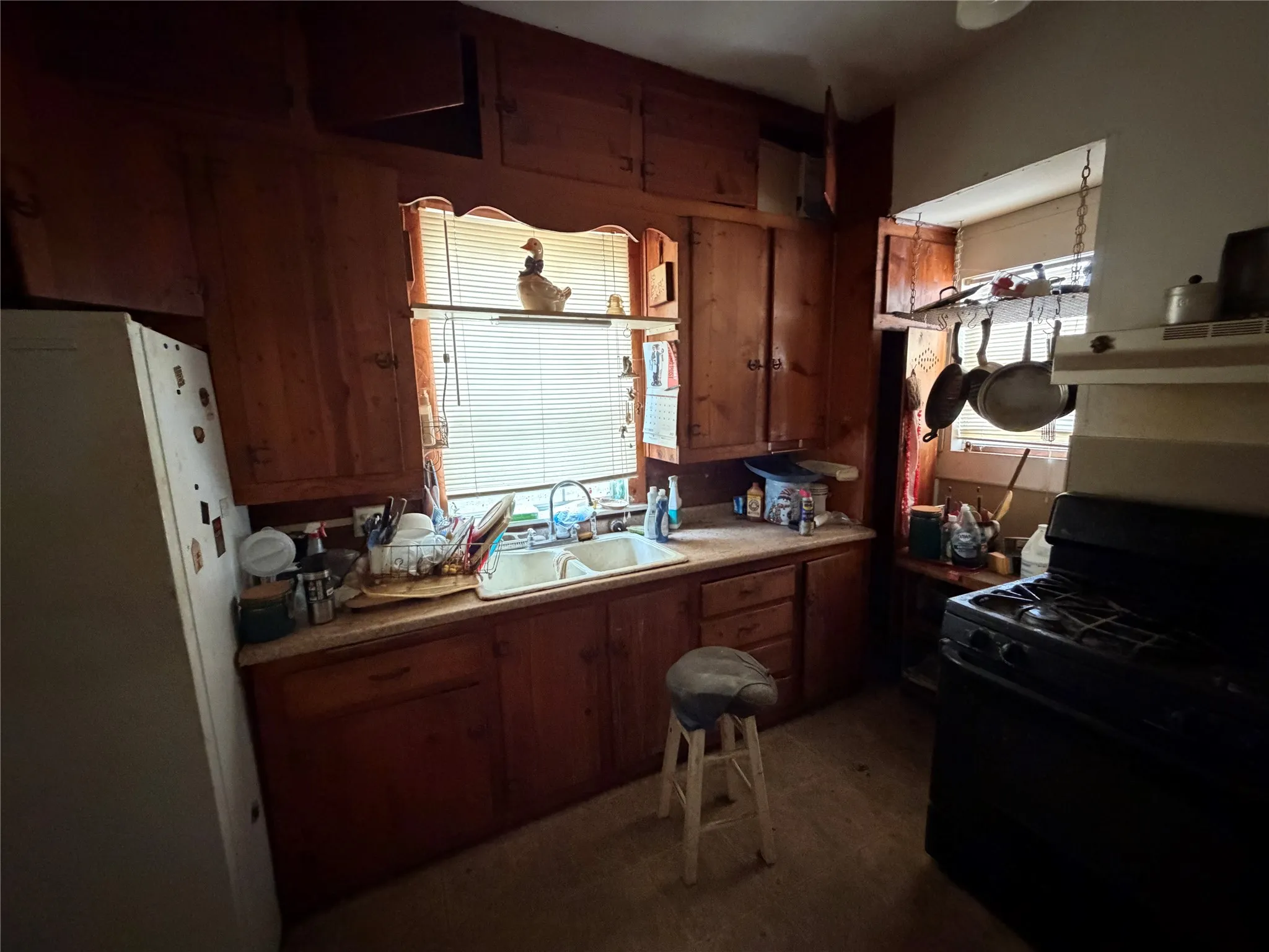 Single Family Residence For Sale in Mc Lennan County , 108 W Tinsley Drive, Robinson, Texas 76706, 4 Bedroom, 2 Bathroom, 4 Garage spaces, 3,078 Sqft, built in 1900, mls#21403916, Real Estate Agent in Robinson, Homes For Sale in Mc Lennan county, Homes For Sale in Robinson, Realtor in Robinson Texas, Real Estate Brokerage Independent Realty Texas, Luminita Cordes Realtor
