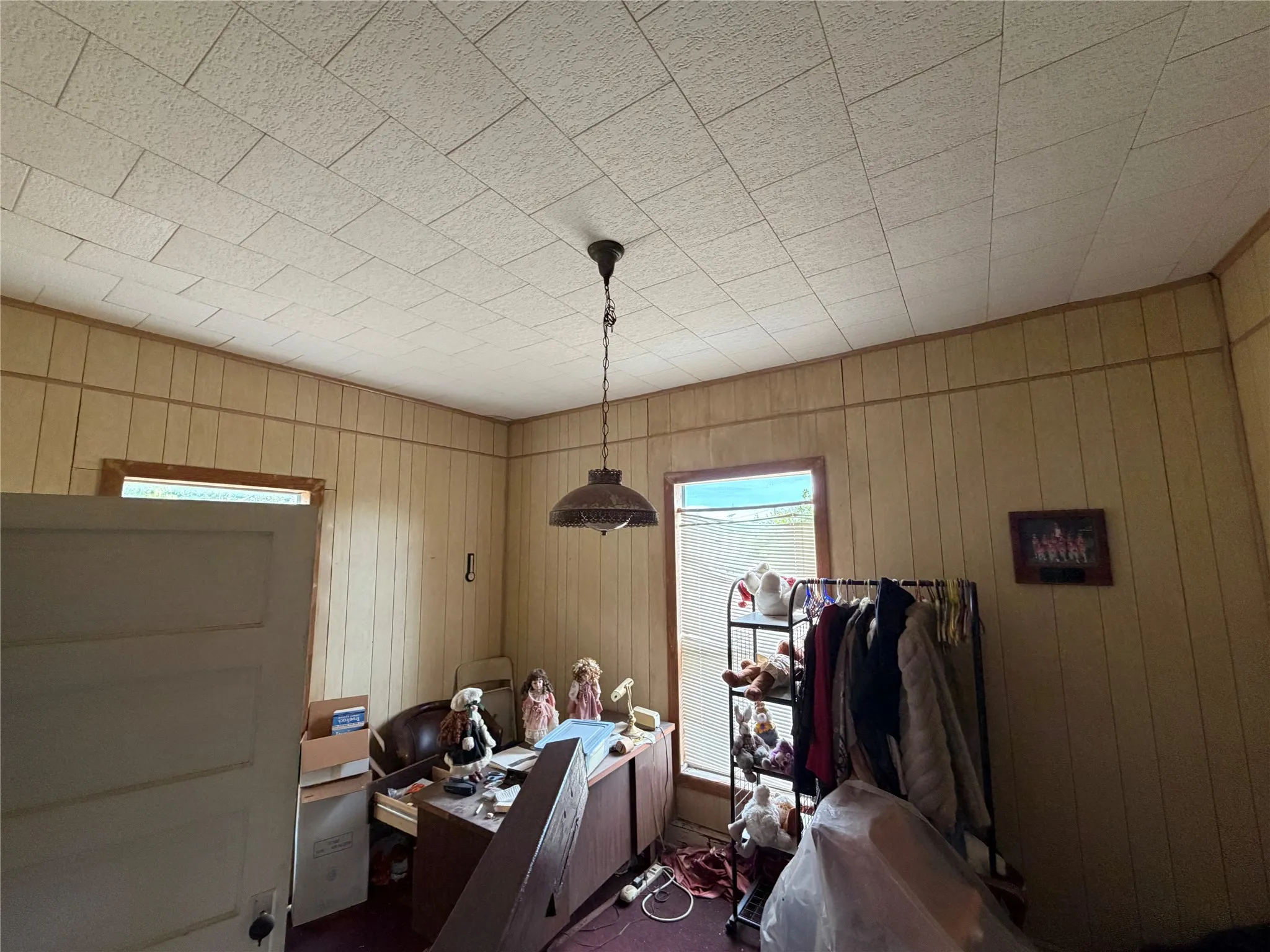 Single Family Residence For Sale in Mc Lennan County , 108 W Tinsley Drive, Robinson, Texas 76706, 4 Bedroom, 2 Bathroom, 4 Garage spaces, 3,078 Sqft, built in 1900, mls#21403916, Real Estate Agent in Robinson, Homes For Sale in Mc Lennan county, Homes For Sale in Robinson, Realtor in Robinson Texas, Real Estate Brokerage Independent Realty Texas, Luminita Cordes Realtor