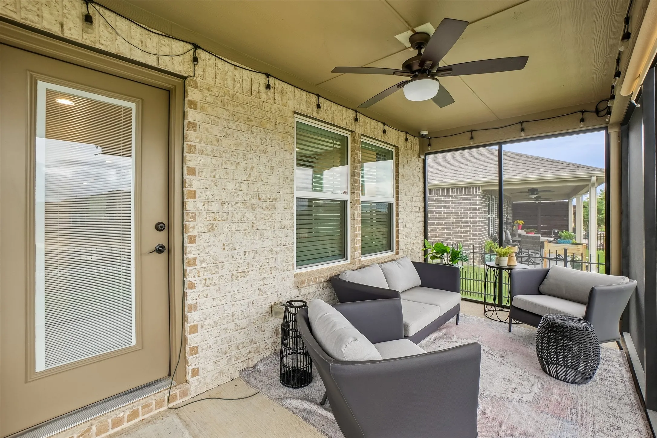 Single Family Residence For Sale in Denton County , 7665 Parade Drive, Little Elm, Texas 76227, 2 Bedroom, 2 Bathroom, 2 Garage spaces, 1,452 Sqft, built in 2020, mls#21403955, Real Estate Agent in Little Elm, Homes For Sale in Denton county, Homes For Sale in Little Elm, Realtor in Little Elm Texas, Real Estate Brokerage Independent Realty Texas, Luminita Cordes Realtor