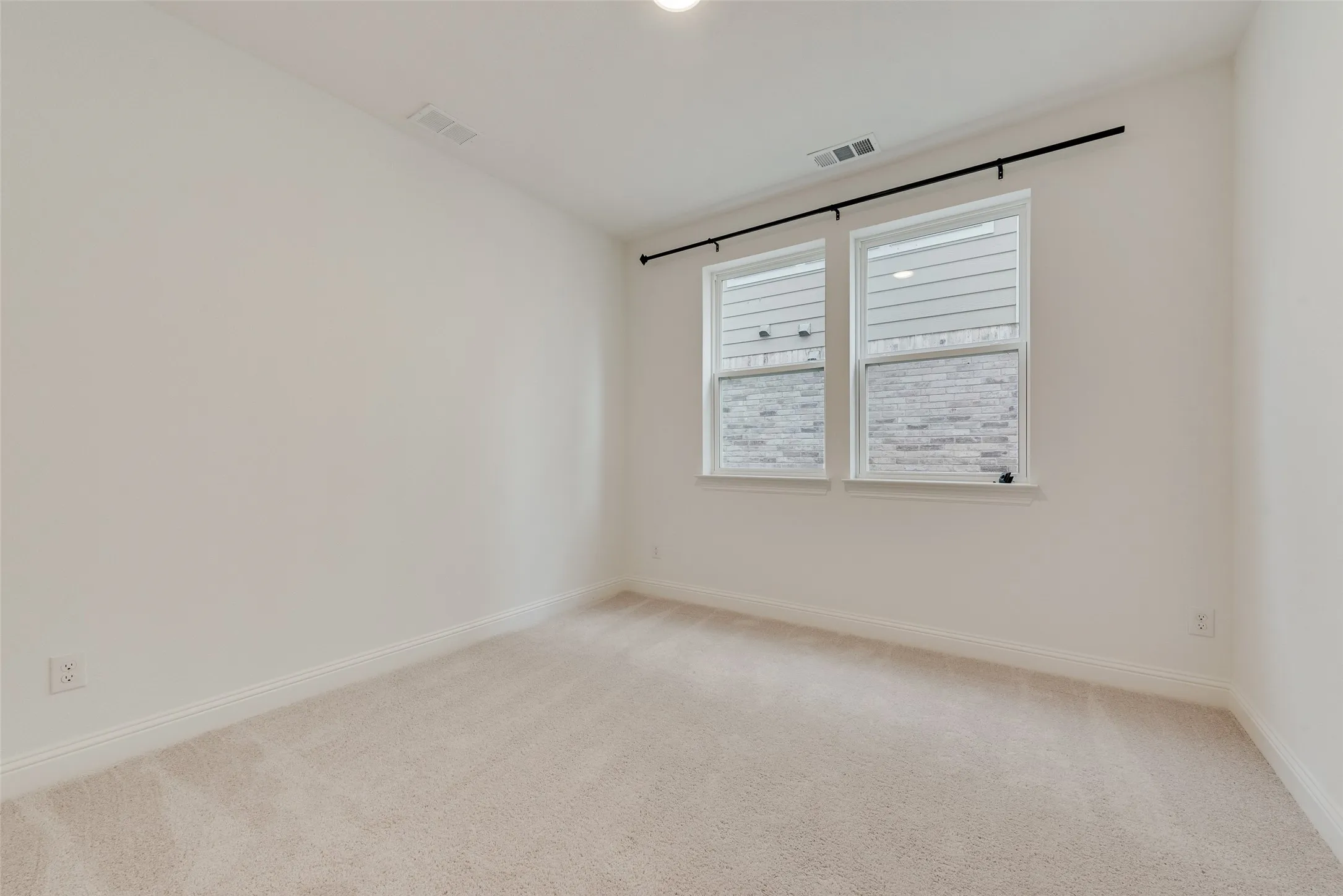 Single Family Residence For Rent in Dallas County , 405 Rock Rose Lane, Wylie, Texas 75098, 6 Bedroom, 4 Bathroom, 2 Garage spaces, 3,071 Sqft, built in 2023, mls#21403961, Real Estate Agent in Wylie, Homes For Rent in Dallas county, Homes For Rent in Wylie, Realtor in Wylie Texas, Real Estate Brokerage Independent Realty Texas, Luminita Cordes Realtor