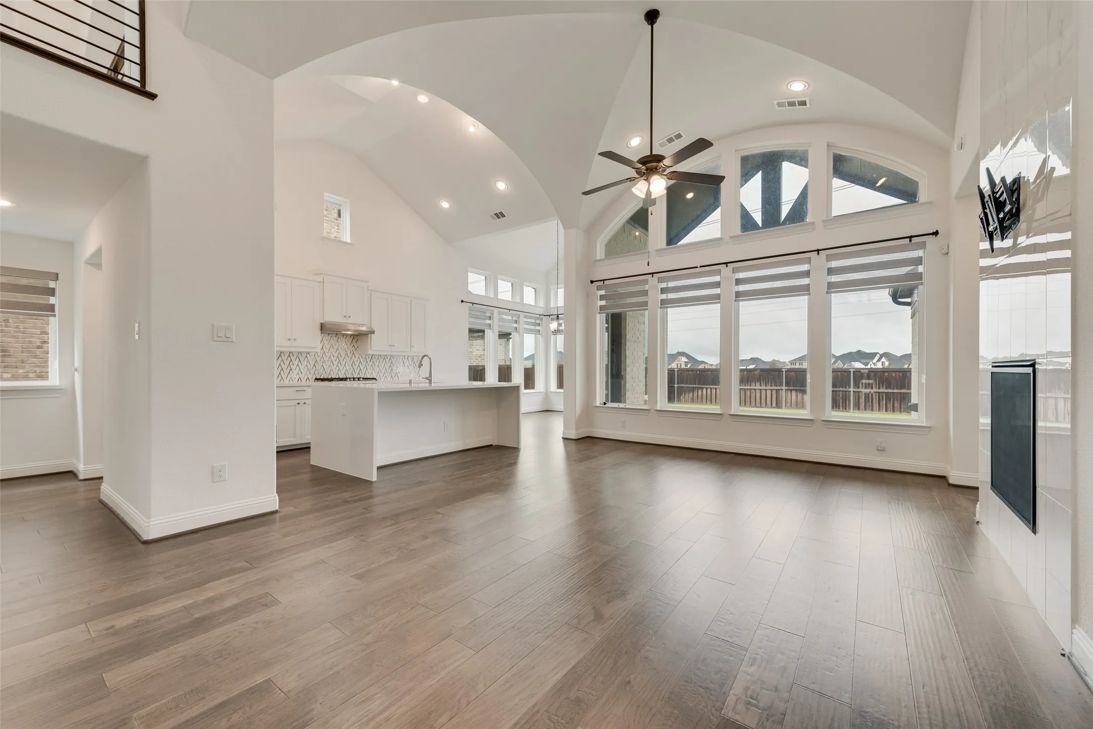 Single Family Residence For Rent in Dallas County , 405 Rock Rose Lane, Wylie, Texas 75098, 6 Bedroom, 4 Bathroom, 2 Garage spaces, 3,071 Sqft, built in 2023, mls#21403961, Real Estate Agent in Wylie, Homes For Rent in Dallas county, Homes For Rent in Wylie, Realtor in Wylie Texas, Real Estate Brokerage Independent Realty Texas, Luminita Cordes Realtor