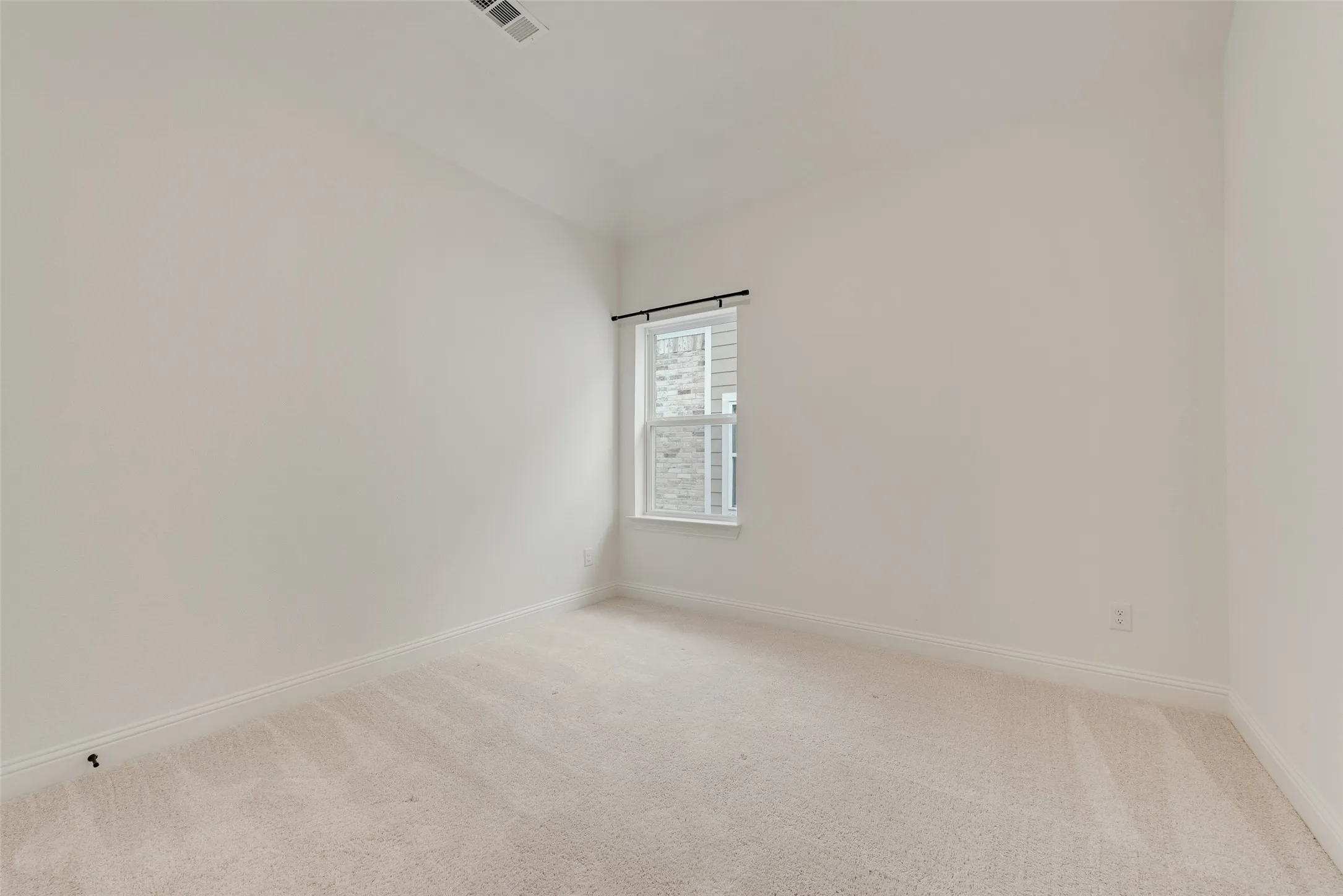 Single Family Residence For Rent in Dallas County , 405 Rock Rose Lane, Wylie, Texas 75098, 6 Bedroom, 4 Bathroom, 2 Garage spaces, 3,071 Sqft, built in 2023, mls#21403961, Real Estate Agent in Wylie, Homes For Rent in Dallas county, Homes For Rent in Wylie, Realtor in Wylie Texas, Real Estate Brokerage Independent Realty Texas, Luminita Cordes Realtor