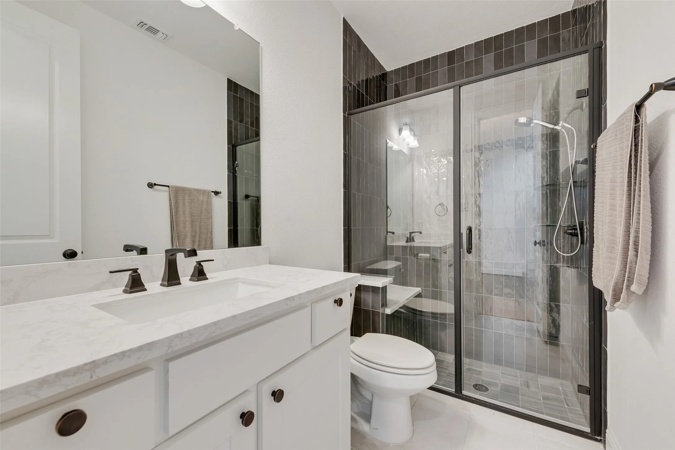Single Family Residence For Rent in Dallas County , 405 Rock Rose Lane, Wylie, Texas 75098, 6 Bedroom, 4 Bathroom, 2 Garage spaces, 3,071 Sqft, built in 2023, mls#21403961, Real Estate Agent in Wylie, Homes For Rent in Dallas county, Homes For Rent in Wylie, Realtor in Wylie Texas, Real Estate Brokerage Independent Realty Texas, Luminita Cordes Realtor