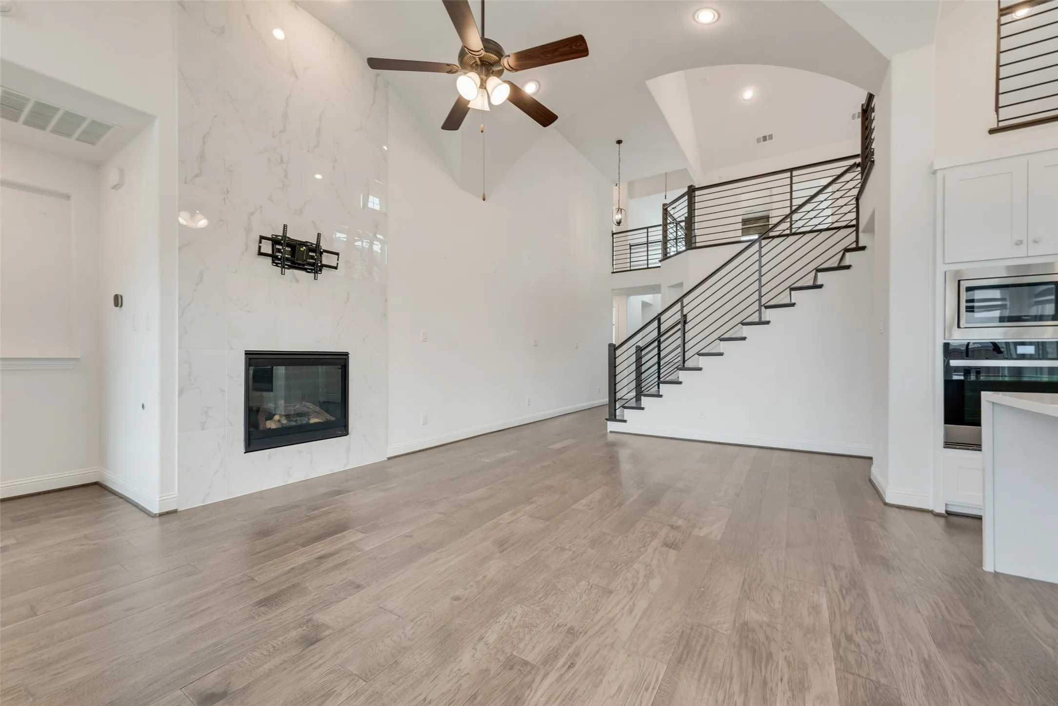 Single Family Residence For Rent in Dallas County , 405 Rock Rose Lane, Wylie, Texas 75098, 6 Bedroom, 4 Bathroom, 2 Garage spaces, 3,071 Sqft, built in 2023, mls#21403961, Real Estate Agent in Wylie, Homes For Rent in Dallas county, Homes For Rent in Wylie, Realtor in Wylie Texas, Real Estate Brokerage Independent Realty Texas, Luminita Cordes Realtor