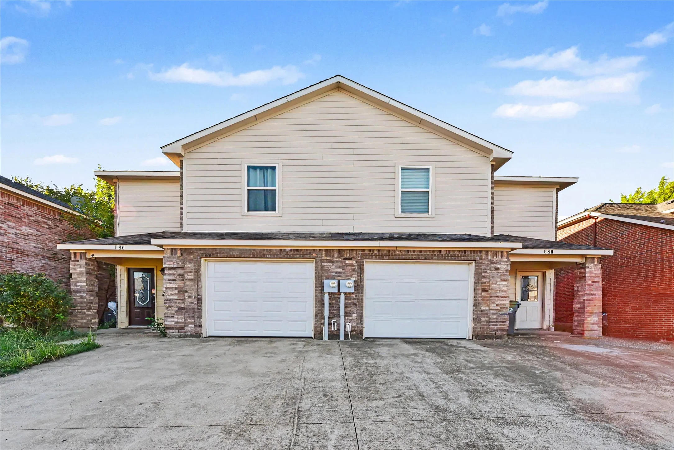 Single Family Residence For Sale in Collin County , 823 Parkplace Ridge, Princeton, Texas 75407, 3 Bedroom, 3 Bathroom, 1 Garage spaces, 1,490 Sqft, built in 2013, mls#21403853, Real Estate Agent in Princeton, Homes For Sale in Collin county, Homes For Sale in Princeton, Realtor in Princeton Texas, Real Estate Brokerage Independent Realty Texas, Luminita Cordes Realtor