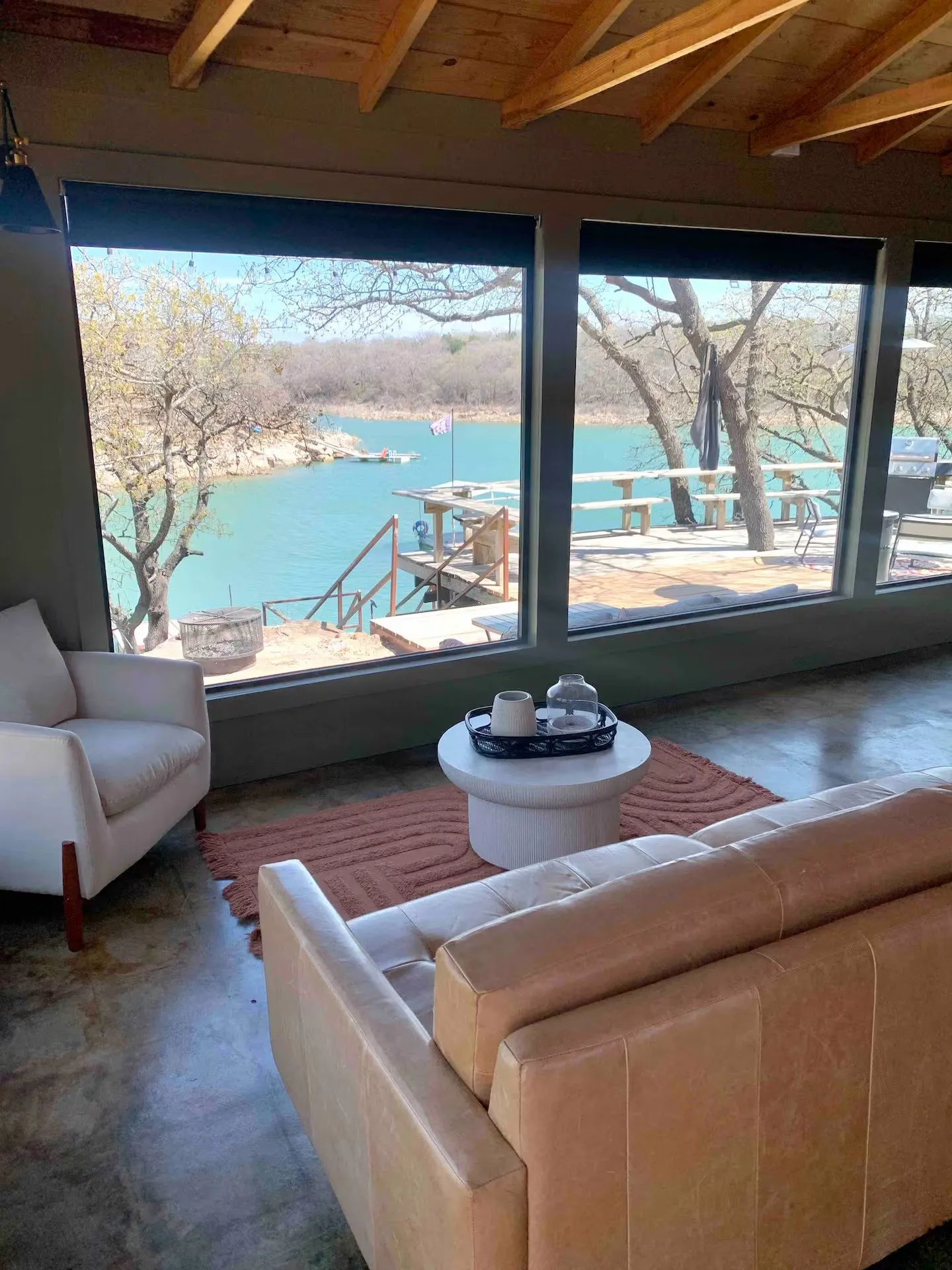 Single Family Residence For Sale in Eastland County , 501 N Shore Drive, Cisco, Texas 76437, 1 Bedroom, 1 Bathroom, Garage spaces, 432 Sqft, built in 1950, mls#21389454, Real Estate Agent in Cisco, Homes For Sale in Eastland county, Homes For Sale in Cisco, Realtor in Cisco Texas, Real Estate Brokerage Independent Realty Texas, Luminita Cordes Realtor
