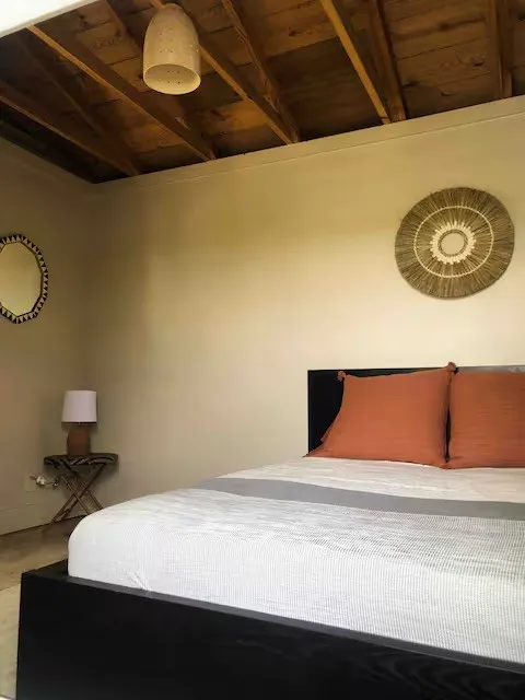 Single Family Residence For Sale in Eastland County , 501 N Shore Drive, Cisco, Texas 76437, 1 Bedroom, 1 Bathroom, Garage spaces, 432 Sqft, built in 1950, mls#21389454, Real Estate Agent in Cisco, Homes For Sale in Eastland county, Homes For Sale in Cisco, Realtor in Cisco Texas, Real Estate Brokerage Independent Realty Texas, Luminita Cordes Realtor