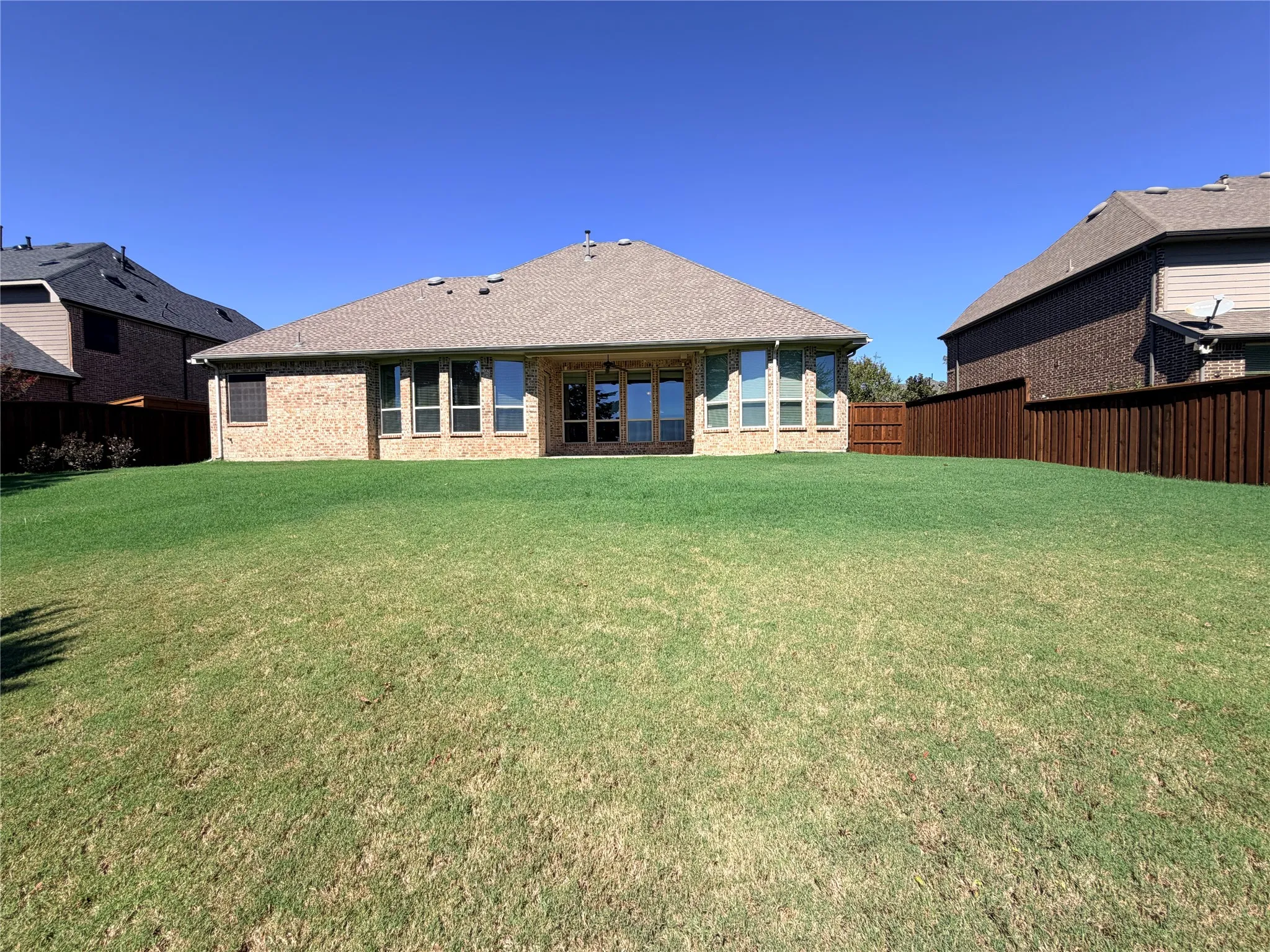 Single Family Residence For Rent in Denton County , 2812 Marrickville Drive, Trophy Club, Texas 76262, 3 Bedroom, 3 Bathroom, 3 Garage spaces, 2,857 Sqft, built in 2013, mls#21403984, Real Estate Agent in Trophy Club, Homes For Rent in Denton county, Homes For Rent in Trophy Club, Realtor in Trophy Club Texas, Real Estate Brokerage Independent Realty Texas, Luminita Cordes Realtor