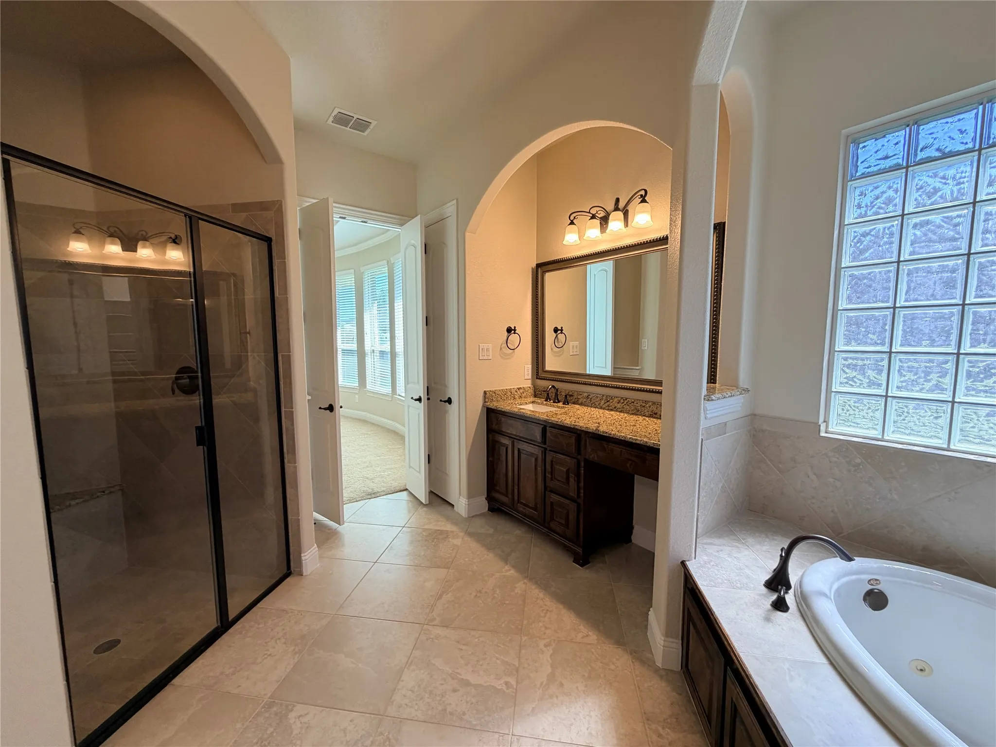 Single Family Residence For Rent in Denton County , 2812 Marrickville Drive, Trophy Club, Texas 76262, 3 Bedroom, 3 Bathroom, 3 Garage spaces, 2,857 Sqft, built in 2013, mls#21403984, Real Estate Agent in Trophy Club, Homes For Rent in Denton county, Homes For Rent in Trophy Club, Realtor in Trophy Club Texas, Real Estate Brokerage Independent Realty Texas, Luminita Cordes Realtor
