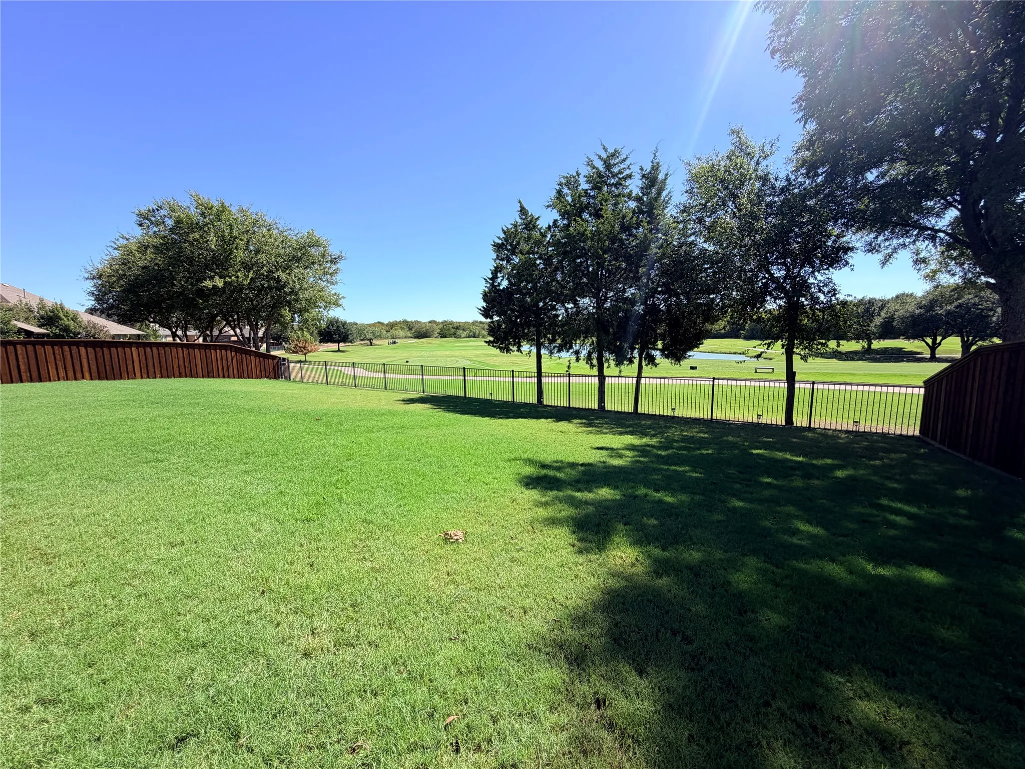 Single Family Residence For Rent in Denton County , 2812 Marrickville Drive, Trophy Club, Texas 76262, 3 Bedroom, 3 Bathroom, 3 Garage spaces, 2,857 Sqft, built in 2013, mls#21403984, Real Estate Agent in Trophy Club, Homes For Rent in Denton county, Homes For Rent in Trophy Club, Realtor in Trophy Club Texas, Real Estate Brokerage Independent Realty Texas, Luminita Cordes Realtor