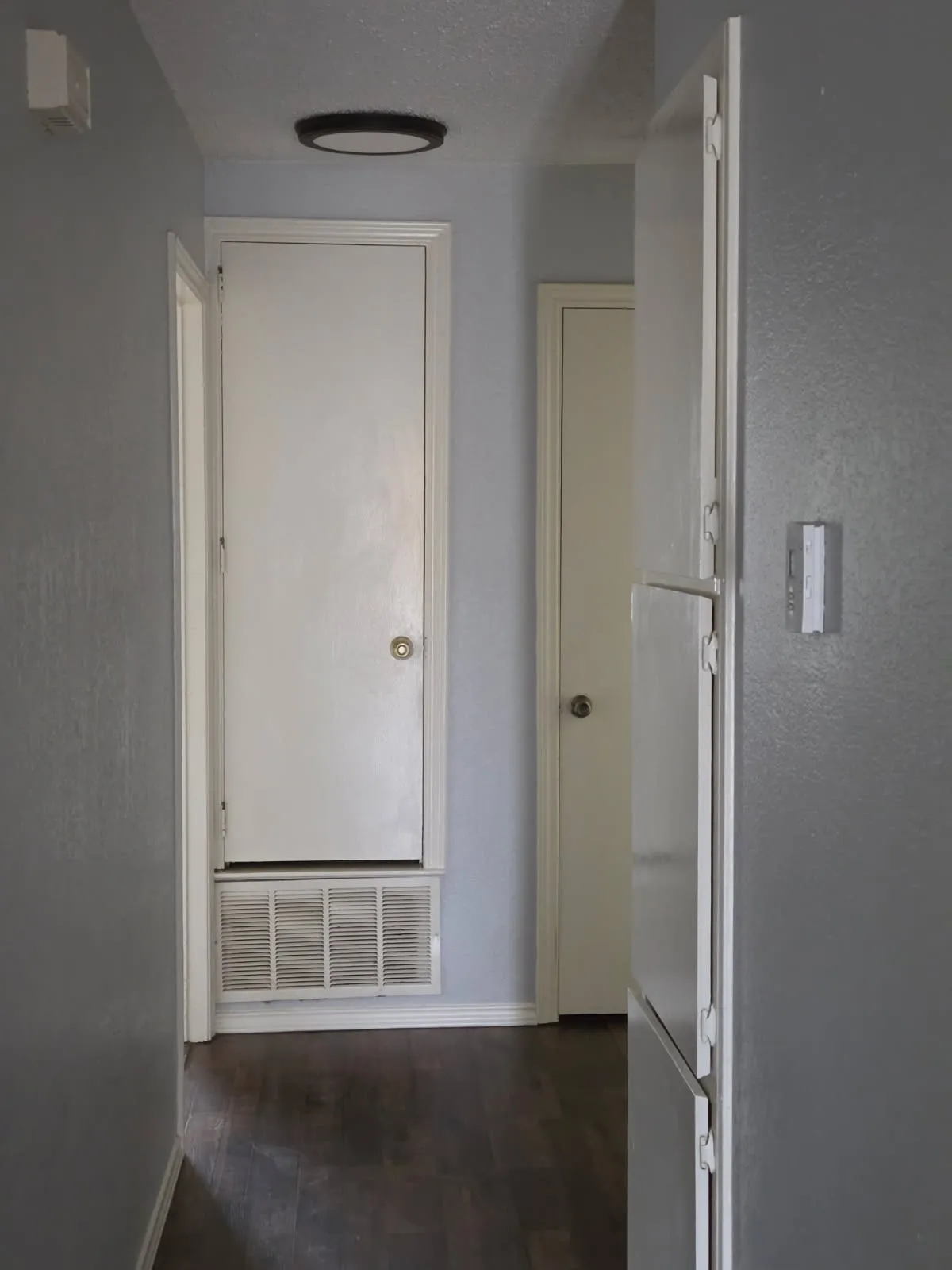 Duplex For Rent in Tarrant County , 7210 NE Loop 820, North Richland Hills, Texas 76180, 2 Bedroom, 2 Bathroom, 1 Garage spaces, 1,000 Sqft, built in 1982, mls#21403741, Real Estate Agent in North Richland Hills, Homes For Rent in Tarrant county, Homes For Rent in North Richland Hills, Realtor in North Richland Hills Texas, Real Estate Brokerage Independent Realty Texas, Luminita Cordes Realtor