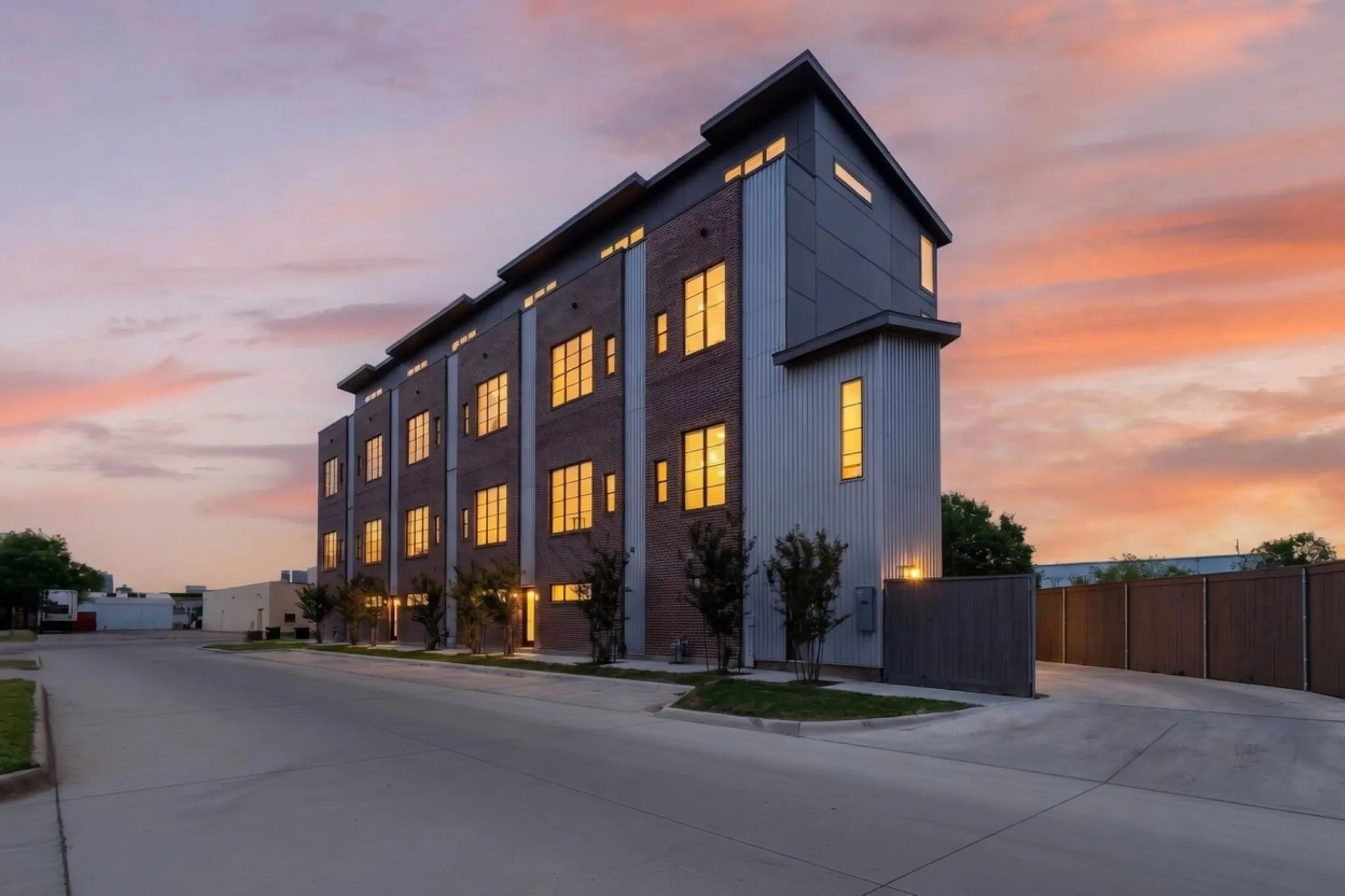 Condominium For Rent in Dallas County , 2080 Kelly Avenue 108, Dallas, Texas 75215, 2 Bedroom, 3 Bathroom, 1 Garage spaces, 1,199 Sqft, built in 2026, mls#21403995, Real Estate Agent in Dallas, Homes For Rent in Dallas county, Homes For Rent in Dallas, Realtor in Dallas Texas, Real Estate Brokerage Independent Realty Texas, Luminita Cordes Realtor