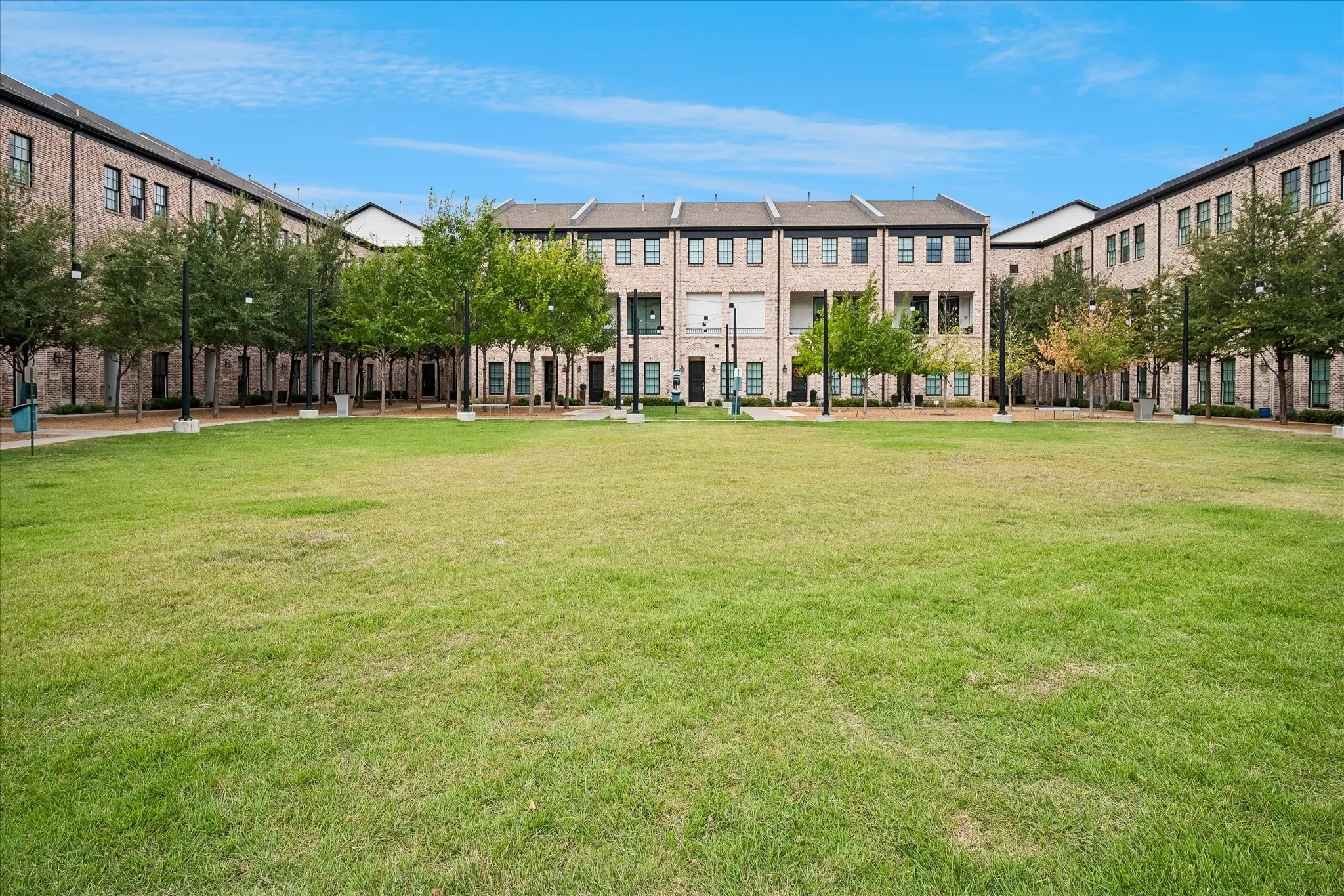 Townhouse For Sale in Dallas County , 14957 Oak Street, Addison, Texas 75001, 2 Bedroom, 2 Bathroom, 2 Garage spaces, 1,440 Sqft, built in 2020, mls#21403775, Real Estate Agent in Addison, Homes For Sale in Dallas county, Homes For Sale in Addison, Realtor in Addison Texas, Real Estate Brokerage Independent Realty Texas, Luminita Cordes Realtor