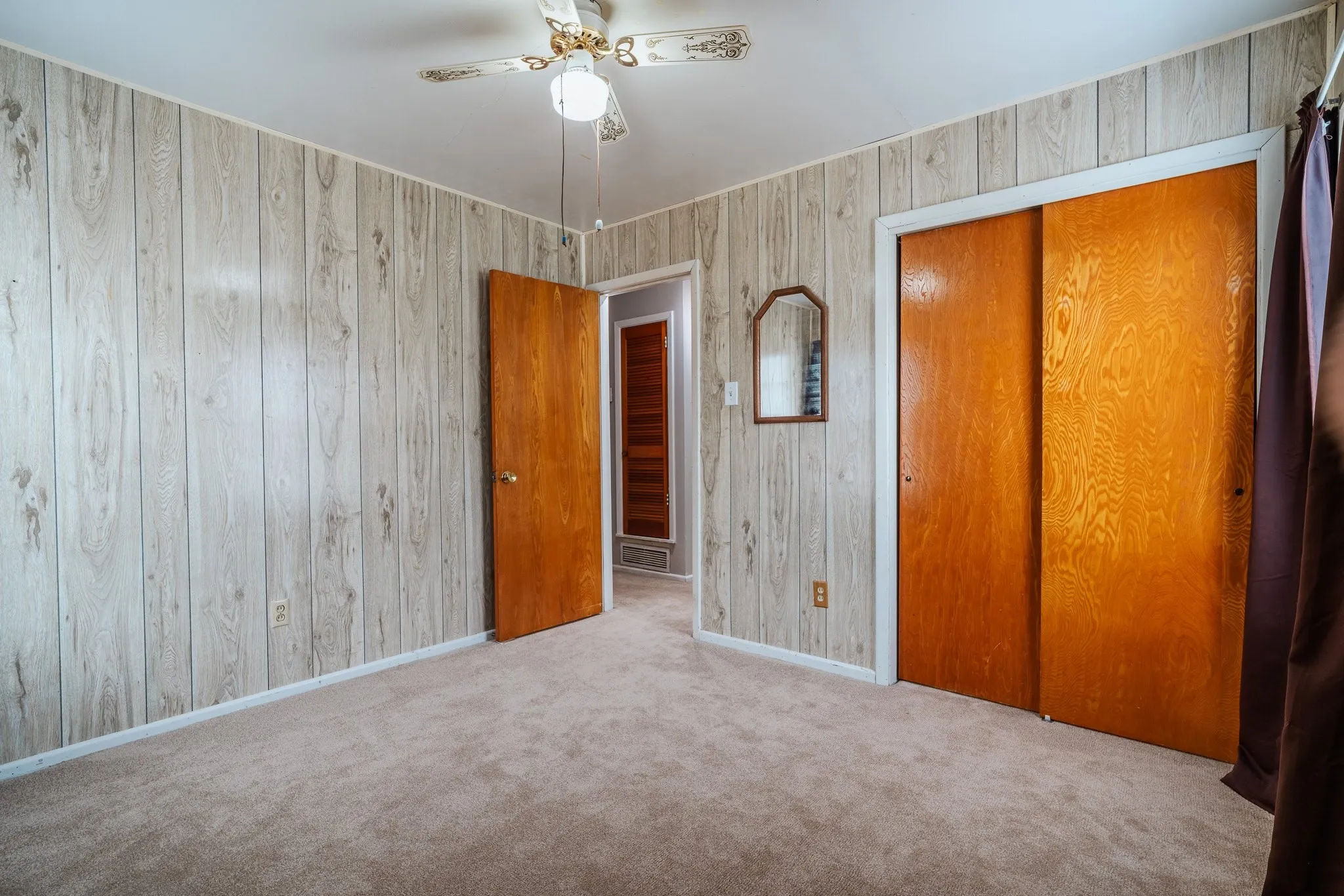 Single Family Residence For Sale in Taylor County , 626 S San Jose Drive, Abilene, Texas 79605, 3 Bedroom, 2 Bathroom, Garage spaces, 1,368 Sqft, built in 1960, mls#21403966, Real Estate Agent in Abilene, Homes For Sale in Taylor county, Homes For Sale in Abilene, Realtor in Abilene Texas, Real Estate Brokerage Independent Realty Texas, Luminita Cordes Realtor