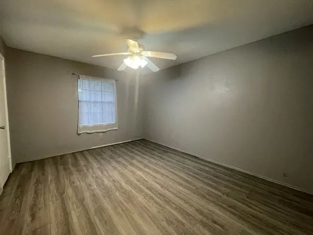 Duplex For Rent in Tarrant County , 2440 Sunflower Drive, Arlington, Texas 76014, 2 Bedroom, 2 Bathroom, Garage spaces, 1,170 Sqft, built in 1983, mls#21403999, Real Estate Agent in Arlington, Homes For Rent in Tarrant county, Homes For Rent in Arlington, Realtor in Arlington Texas, Real Estate Brokerage Independent Realty Texas, Luminita Cordes Realtor