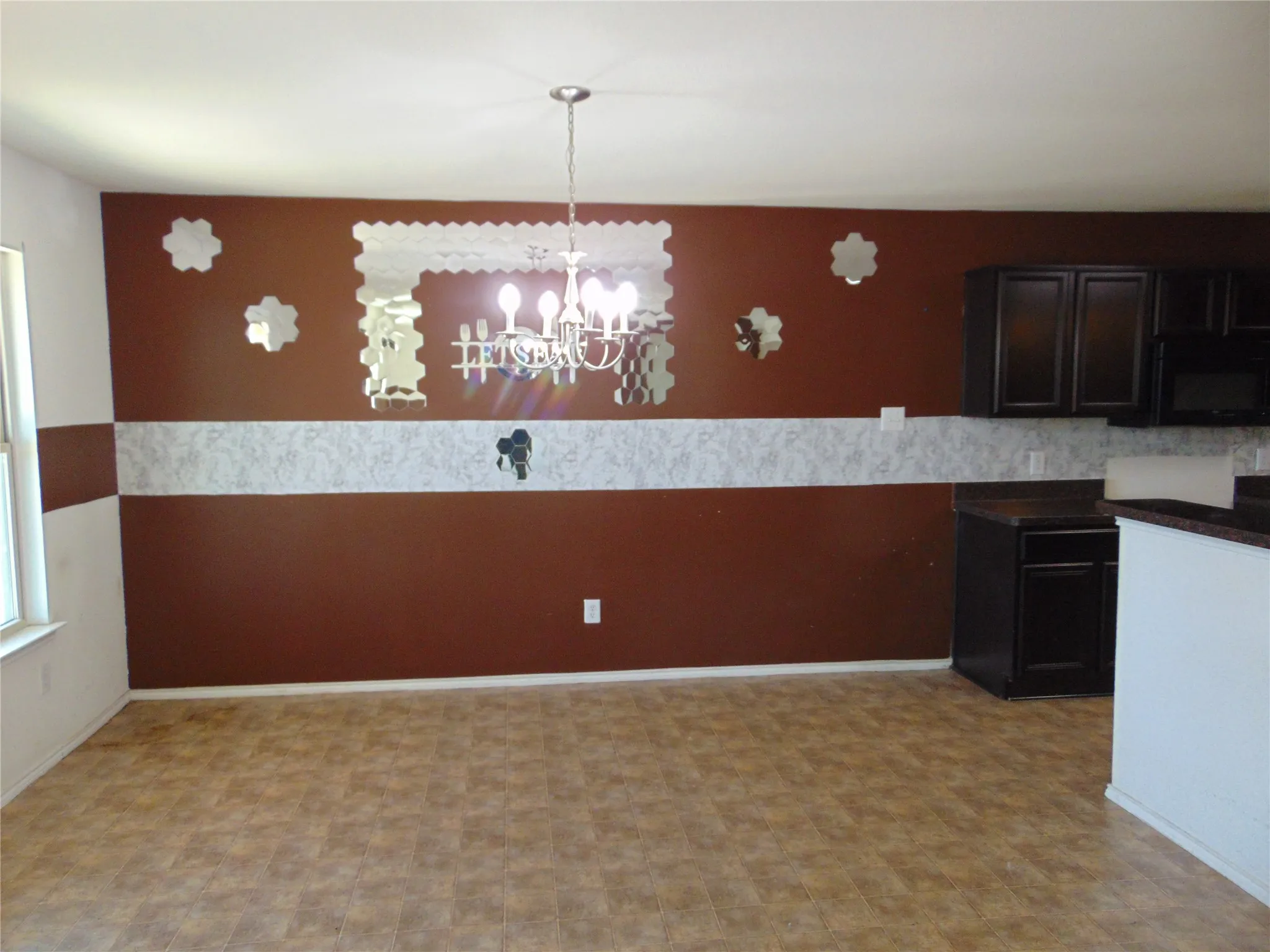 Single Family Residence For Sale in Dallas County , 1430 Waldrop Drive, Lancaster, Texas 75146, 4 Bedroom, 2 Bathroom, 2 Garage spaces, 2,226 Sqft, built in 2011, mls#21402937, Real Estate Agent in Lancaster, Homes For Sale in Dallas county, Homes For Sale in Lancaster, Realtor in Lancaster Texas, Real Estate Brokerage Independent Realty Texas, Luminita Cordes Realtor