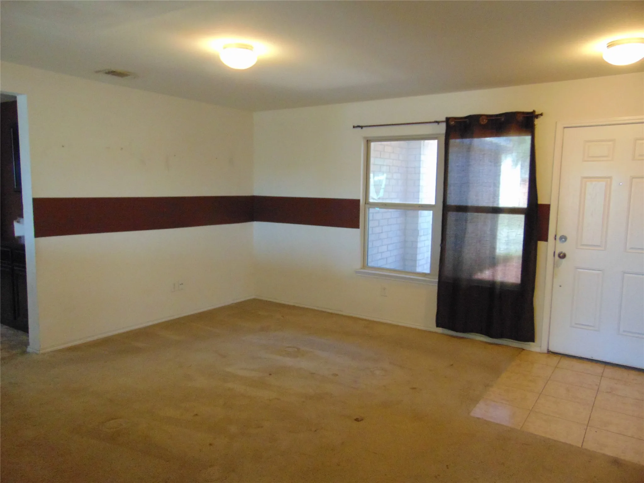 Single Family Residence For Sale in Dallas County , 1430 Waldrop Drive, Lancaster, Texas 75146, 4 Bedroom, 2 Bathroom, 2 Garage spaces, 2,226 Sqft, built in 2011, mls#21402937, Real Estate Agent in Lancaster, Homes For Sale in Dallas county, Homes For Sale in Lancaster, Realtor in Lancaster Texas, Real Estate Brokerage Independent Realty Texas, Luminita Cordes Realtor