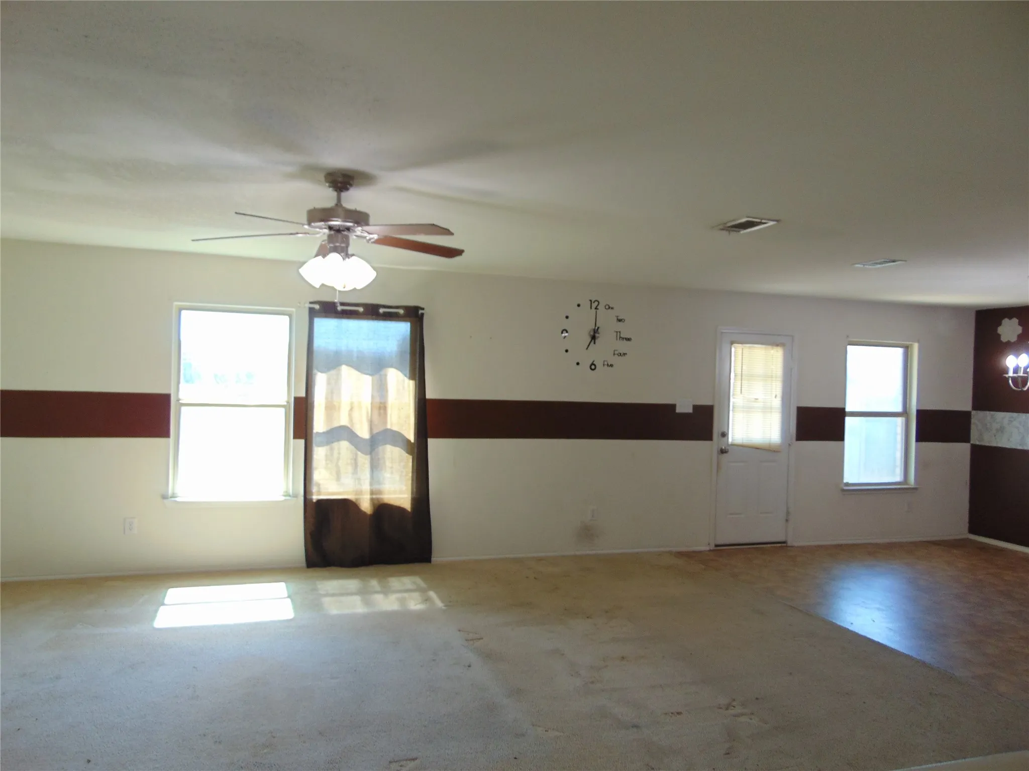 Single Family Residence For Sale in Dallas County , 1430 Waldrop Drive, Lancaster, Texas 75146, 4 Bedroom, 2 Bathroom, 2 Garage spaces, 2,226 Sqft, built in 2011, mls#21402937, Real Estate Agent in Lancaster, Homes For Sale in Dallas county, Homes For Sale in Lancaster, Realtor in Lancaster Texas, Real Estate Brokerage Independent Realty Texas, Luminita Cordes Realtor
