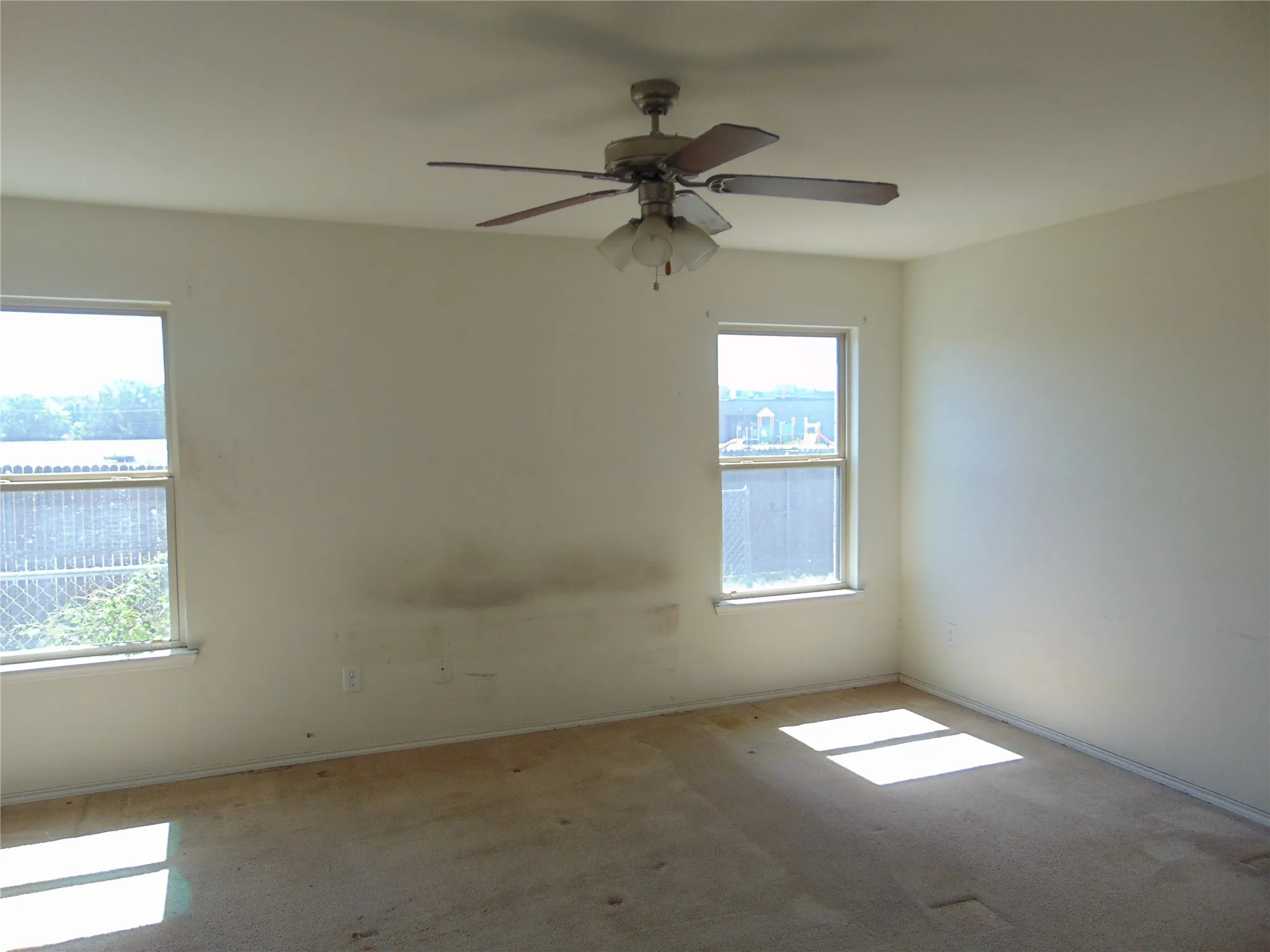 Single Family Residence For Sale in Dallas County , 1430 Waldrop Drive, Lancaster, Texas 75146, 4 Bedroom, 2 Bathroom, 2 Garage spaces, 2,226 Sqft, built in 2011, mls#21402937, Real Estate Agent in Lancaster, Homes For Sale in Dallas county, Homes For Sale in Lancaster, Realtor in Lancaster Texas, Real Estate Brokerage Independent Realty Texas, Luminita Cordes Realtor