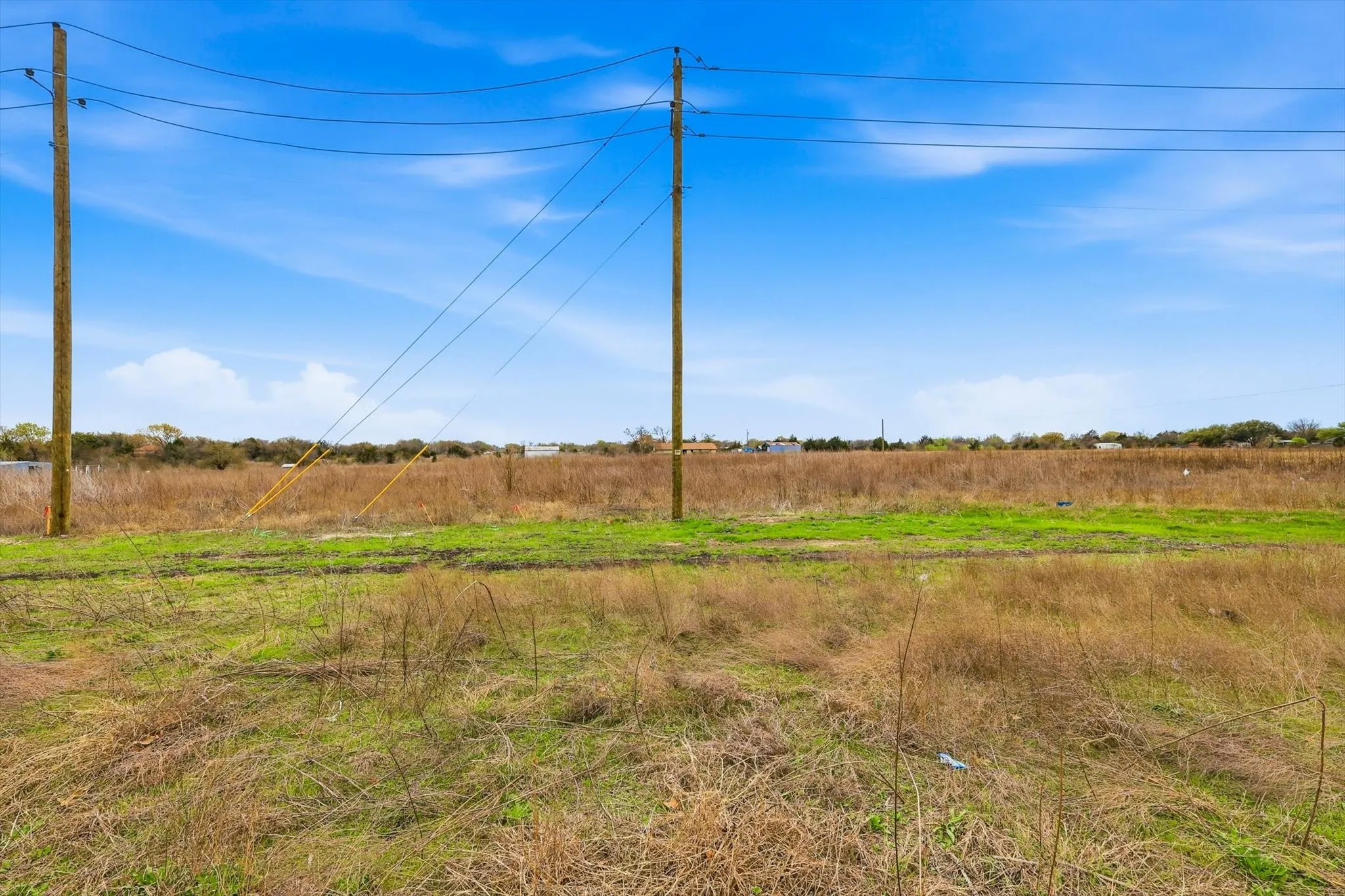 View of yard featuring a rural view