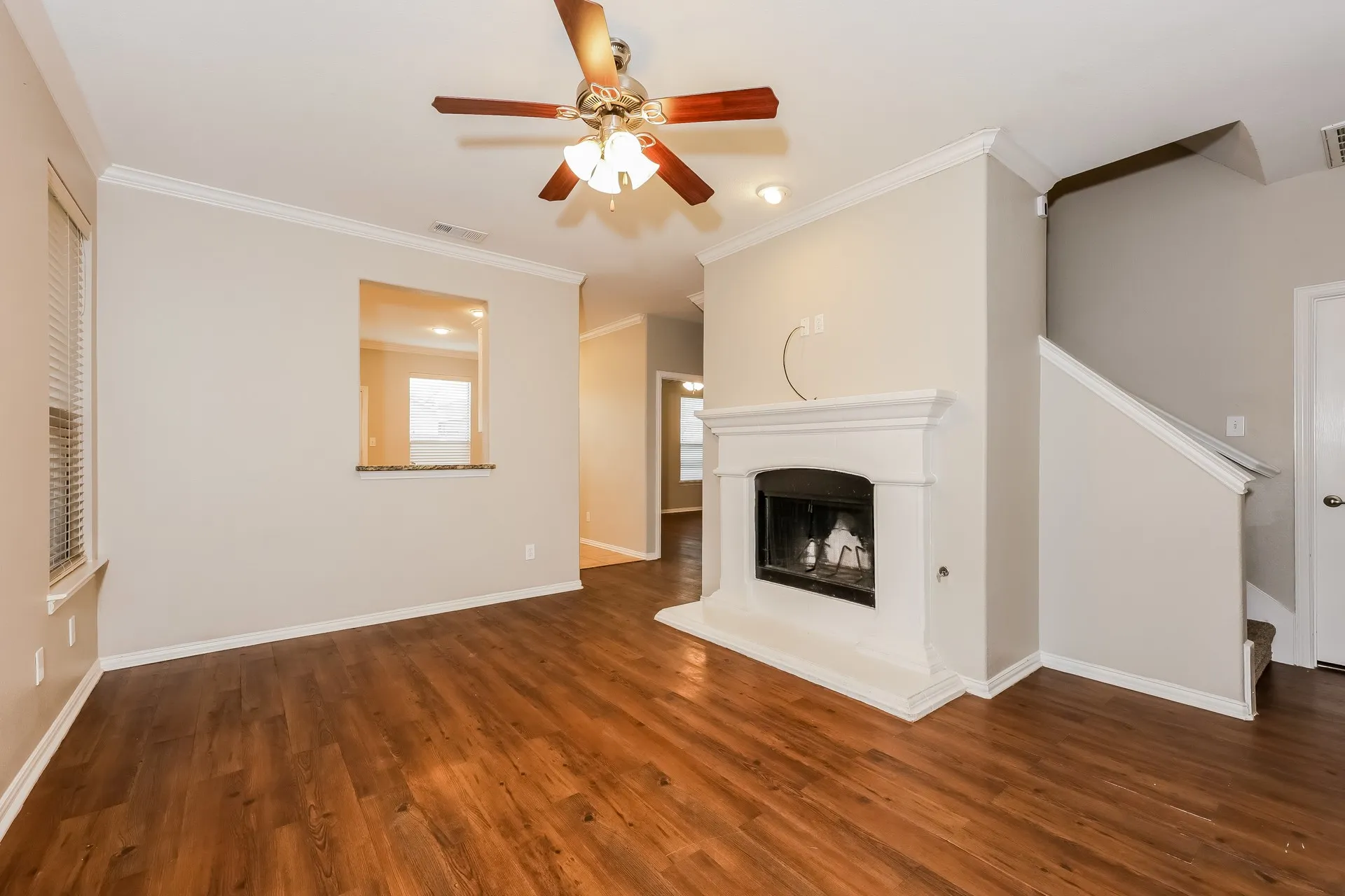 Single Family Residence For Rent in Tarrant County , 3040 Thicket Bend Court, Fort Worth, Texas 76244, 3 Bedroom, 2 Bathroom, 2 Garage spaces, 1,741 Sqft, built in 2008, mls#21404032, Real Estate Agent in Fort Worth, Homes For Rent in Tarrant county, Homes For Rent in Fort Worth, Realtor in Fort Worth Texas, Real Estate Brokerage Independent Realty Texas, Luminita Cordes Realtor