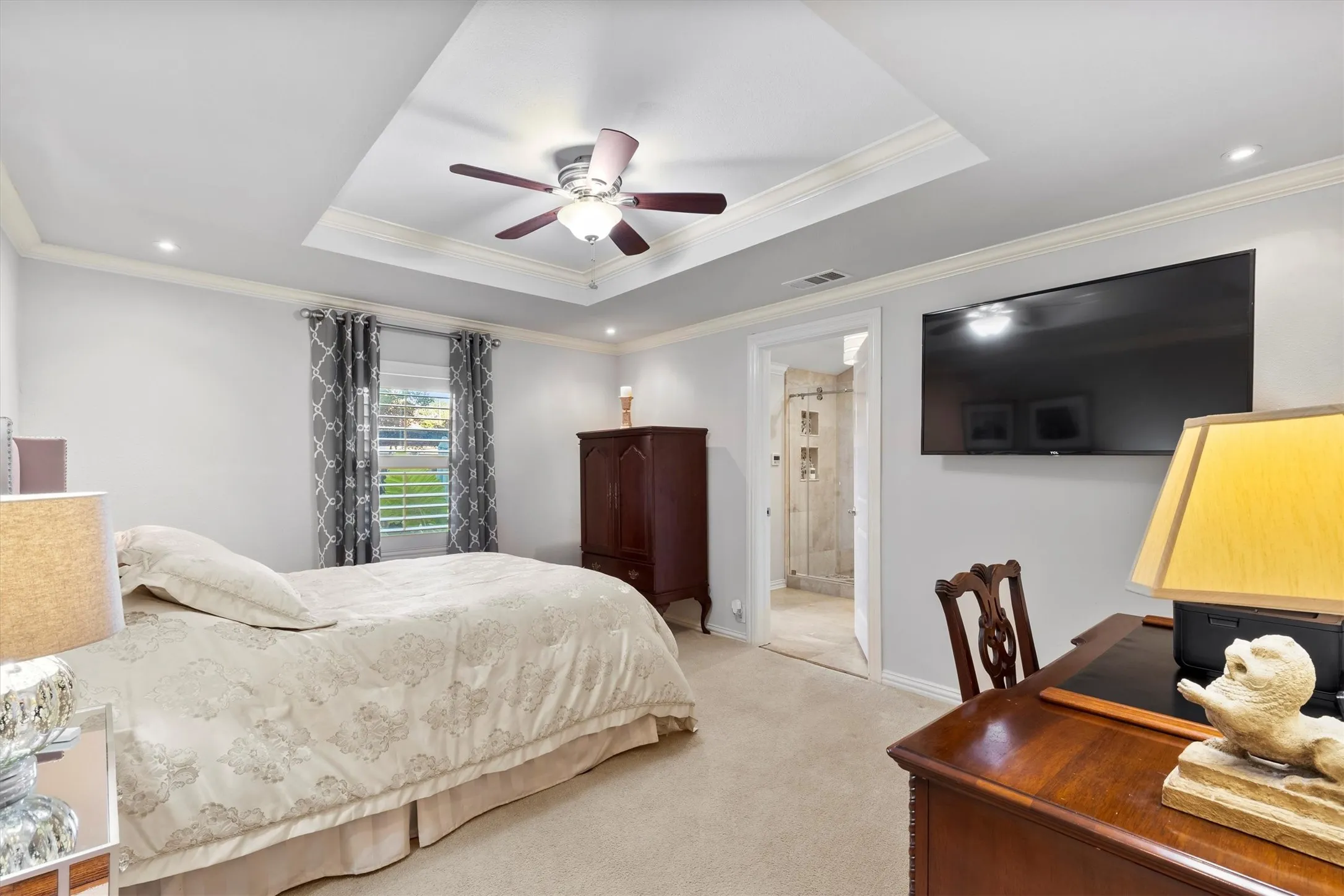 Single Family Residence For Sale in Dallas County , 1432 Sylvan Avenue, Dallas, Texas 75208, 3 Bedroom, 4 Bathroom, Garage spaces, 3,130 Sqft, built in 1949, mls#21403843, Real Estate Agent in Dallas, Homes For Sale in Dallas county, Homes For Sale in Dallas, Realtor in Dallas Texas, Real Estate Brokerage Independent Realty Texas, Luminita Cordes Realtor