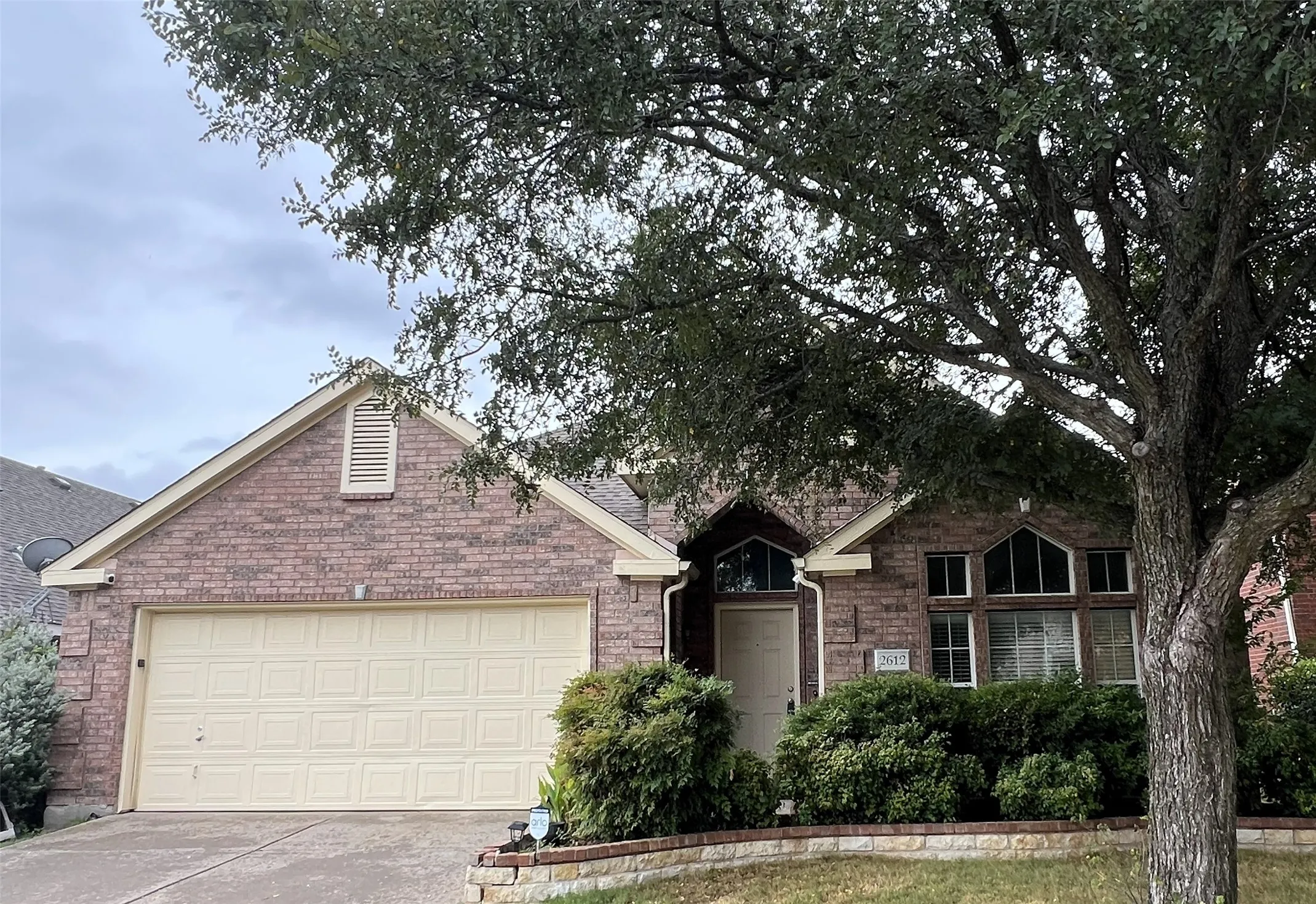 Single Family Residence For Rent in Collin County , 2612 Ariel Cove, Mc Kinney, Texas 75072, 4 Bedroom, 2 Bathroom, 2 Garage spaces, 1,952 Sqft, built in 2004, mls#21385885, Real Estate Agent in Mc Kinney, Homes For Rent in Collin county, Homes For Rent in Mc Kinney, Realtor in Mc Kinney Texas, Real Estate Brokerage Independent Realty Texas, Luminita Cordes Realtor