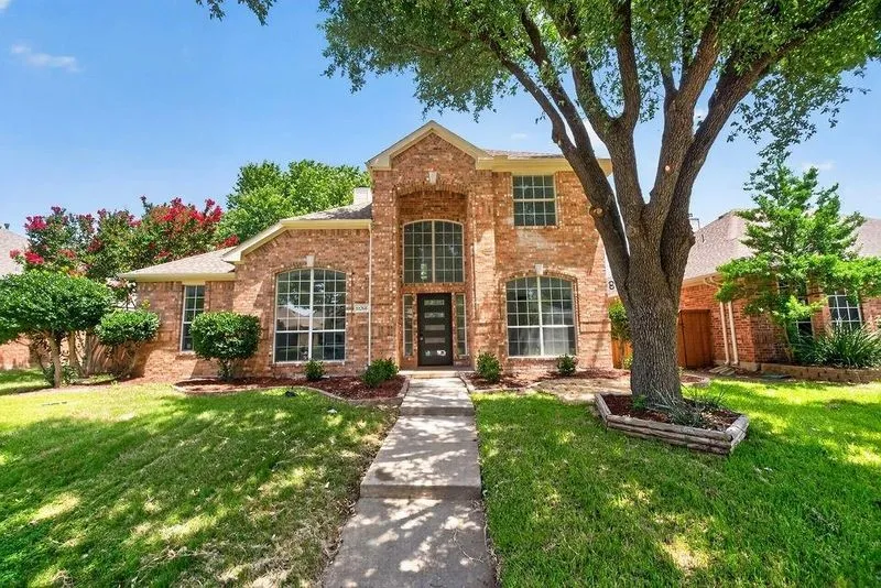 Single Family Residence For Rent in Collin County , 11268 Covey Lane, Frisco, Texas 75035, 4 Bedroom, 3 Bathroom, 2 Garage spaces, 2,416 Sqft, built in 1997, mls#21403982, Real Estate Agent in Frisco, Homes For Rent in Collin county, Homes For Rent in Frisco, Realtor in Frisco Texas, Real Estate Brokerage Independent Realty Texas, Luminita Cordes Realtor