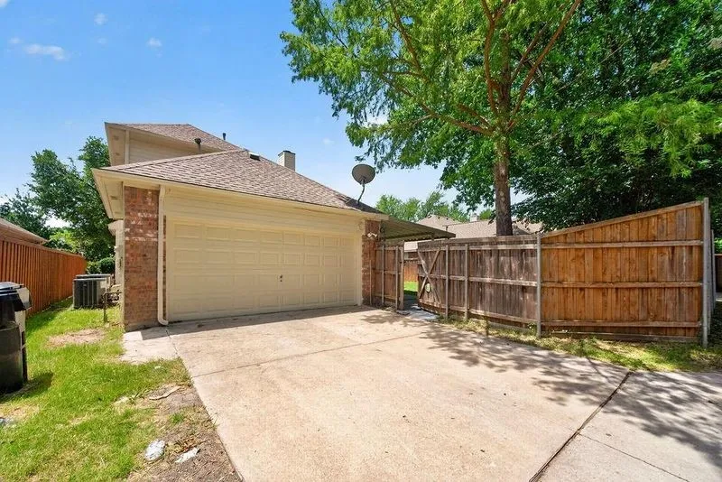 Single Family Residence For Rent in Collin County , 11268 Covey Lane, Frisco, Texas 75035, 4 Bedroom, 3 Bathroom, 2 Garage spaces, 2,416 Sqft, built in 1997, mls#21403982, Real Estate Agent in Frisco, Homes For Rent in Collin county, Homes For Rent in Frisco, Realtor in Frisco Texas, Real Estate Brokerage Independent Realty Texas, Luminita Cordes Realtor