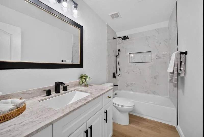 Single Family Residence For Rent in Collin County , 11268 Covey Lane, Frisco, Texas 75035, 4 Bedroom, 3 Bathroom, 2 Garage spaces, 2,416 Sqft, built in 1997, mls#21403982, Real Estate Agent in Frisco, Homes For Rent in Collin county, Homes For Rent in Frisco, Realtor in Frisco Texas, Real Estate Brokerage Independent Realty Texas, Luminita Cordes Realtor