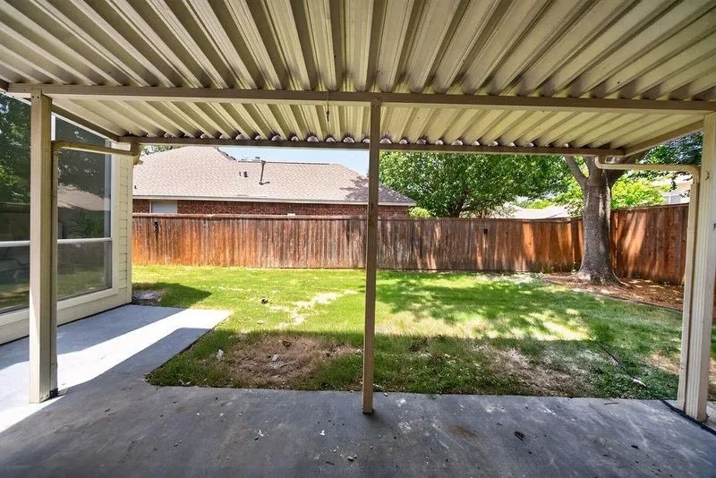 Single Family Residence For Rent in Collin County , 11268 Covey Lane, Frisco, Texas 75035, 4 Bedroom, 3 Bathroom, 2 Garage spaces, 2,416 Sqft, built in 1997, mls#21403982, Real Estate Agent in Frisco, Homes For Rent in Collin county, Homes For Rent in Frisco, Realtor in Frisco Texas, Real Estate Brokerage Independent Realty Texas, Luminita Cordes Realtor