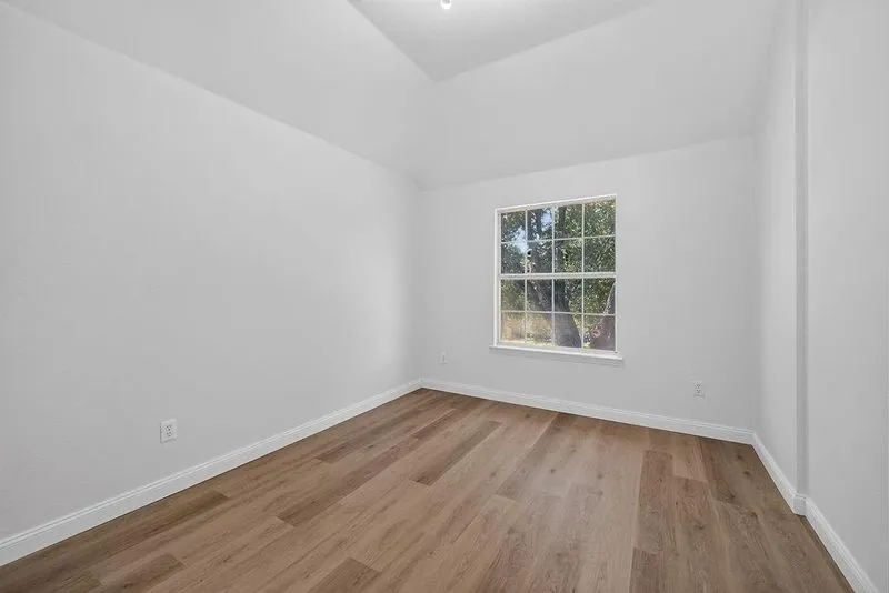 Single Family Residence For Rent in Collin County , 11268 Covey Lane, Frisco, Texas 75035, 4 Bedroom, 3 Bathroom, 2 Garage spaces, 2,416 Sqft, built in 1997, mls#21403982, Real Estate Agent in Frisco, Homes For Rent in Collin county, Homes For Rent in Frisco, Realtor in Frisco Texas, Real Estate Brokerage Independent Realty Texas, Luminita Cordes Realtor