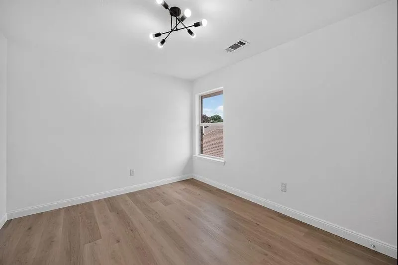 Single Family Residence For Rent in Collin County , 11268 Covey Lane, Frisco, Texas 75035, 4 Bedroom, 3 Bathroom, 2 Garage spaces, 2,416 Sqft, built in 1997, mls#21403982, Real Estate Agent in Frisco, Homes For Rent in Collin county, Homes For Rent in Frisco, Realtor in Frisco Texas, Real Estate Brokerage Independent Realty Texas, Luminita Cordes Realtor