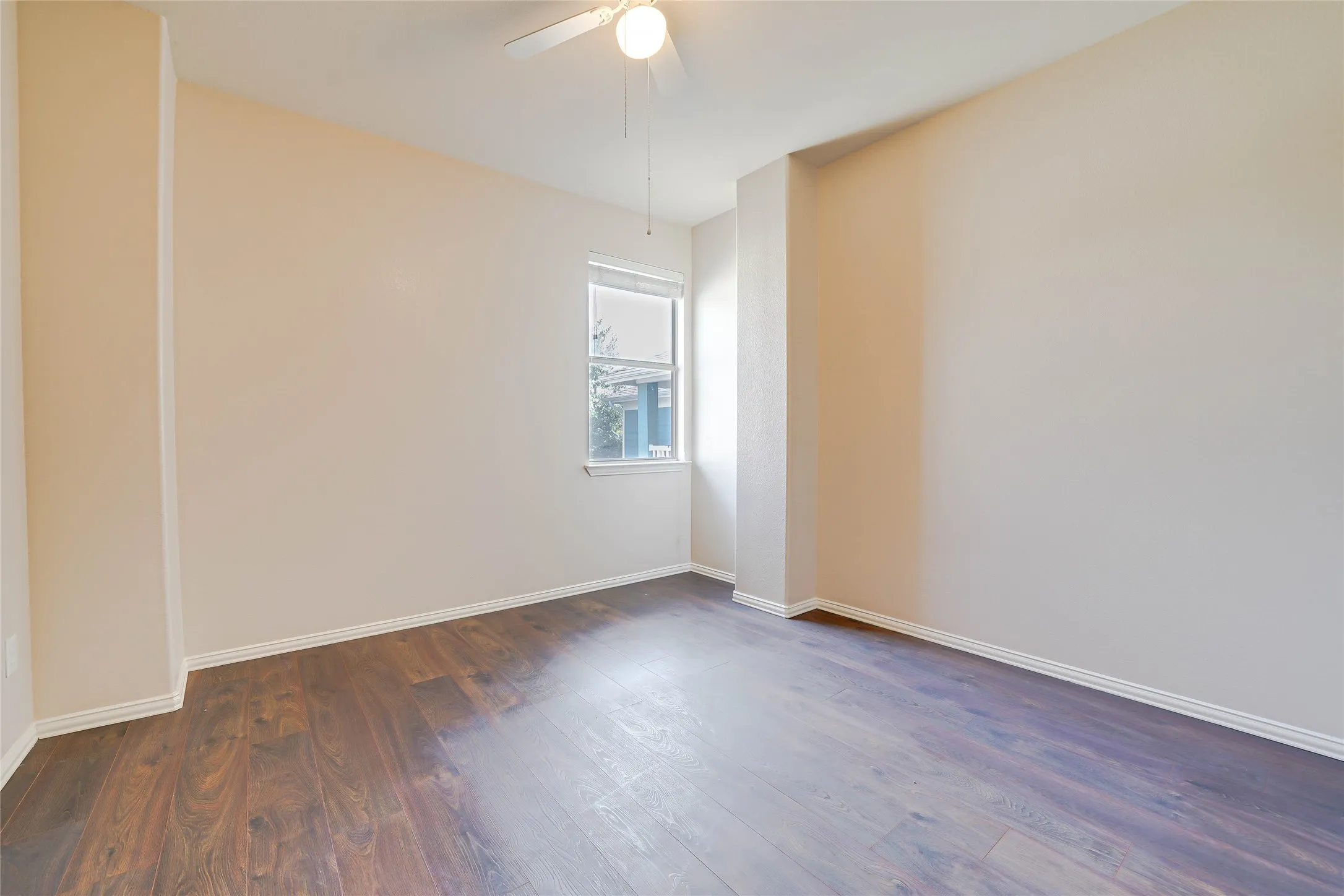 Single Family Residence For Rent in Denton County , 1316 Live Oak Lane, Savannah, Texas 76227, 4 Bedroom, 3 Bathroom, 2 Garage spaces, 2,941 Sqft, built in 2004, mls#21403985, Real Estate Agent in Savannah, Homes For Rent in Denton county, Homes For Rent in Savannah, Realtor in Savannah Texas, Real Estate Brokerage Independent Realty Texas, Luminita Cordes Realtor