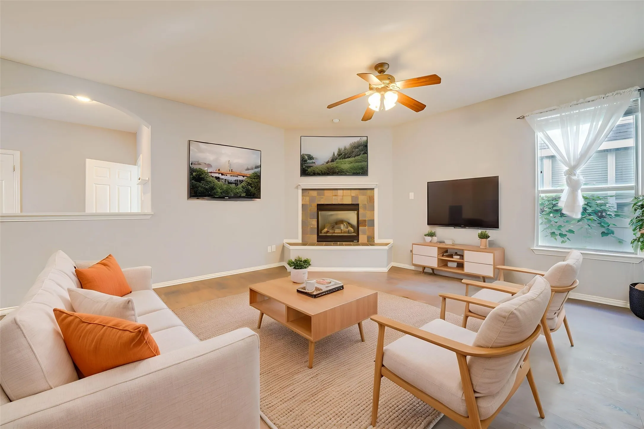 Single Family Residence For Rent in Denton County , 1316 Live Oak Lane, Savannah, Texas 76227, 4 Bedroom, 3 Bathroom, 2 Garage spaces, 2,941 Sqft, built in 2004, mls#21403985, Real Estate Agent in Savannah, Homes For Rent in Denton county, Homes For Rent in Savannah, Realtor in Savannah Texas, Real Estate Brokerage Independent Realty Texas, Luminita Cordes Realtor