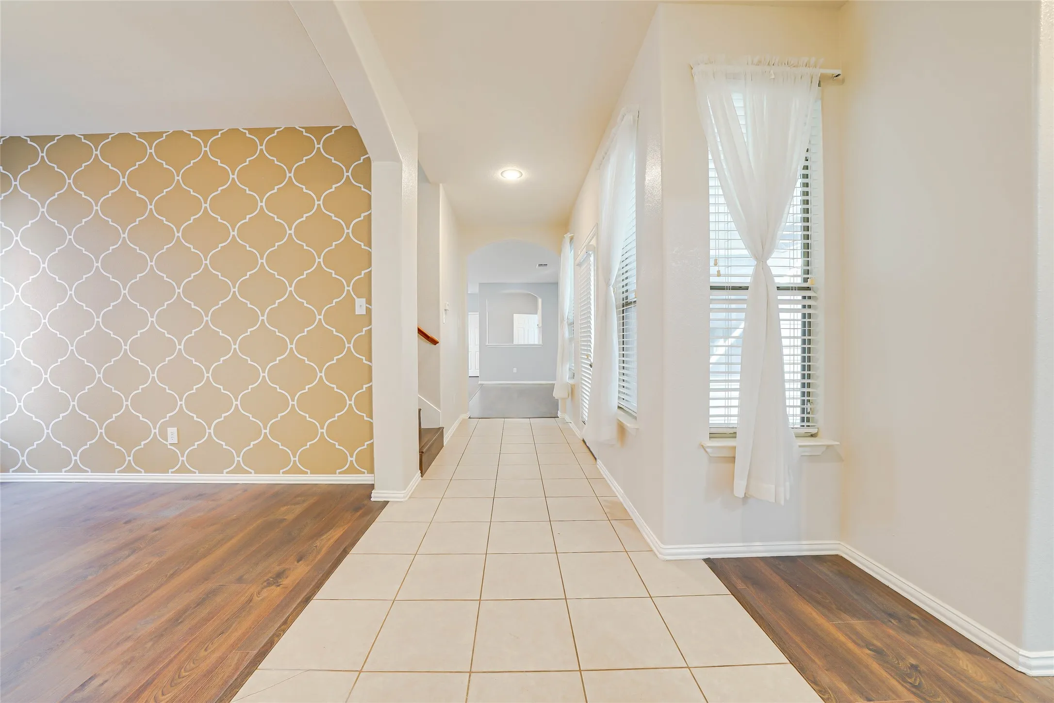 Single Family Residence For Rent in Denton County , 1316 Live Oak Lane, Savannah, Texas 76227, 4 Bedroom, 3 Bathroom, 2 Garage spaces, 2,941 Sqft, built in 2004, mls#21403985, Real Estate Agent in Savannah, Homes For Rent in Denton county, Homes For Rent in Savannah, Realtor in Savannah Texas, Real Estate Brokerage Independent Realty Texas, Luminita Cordes Realtor