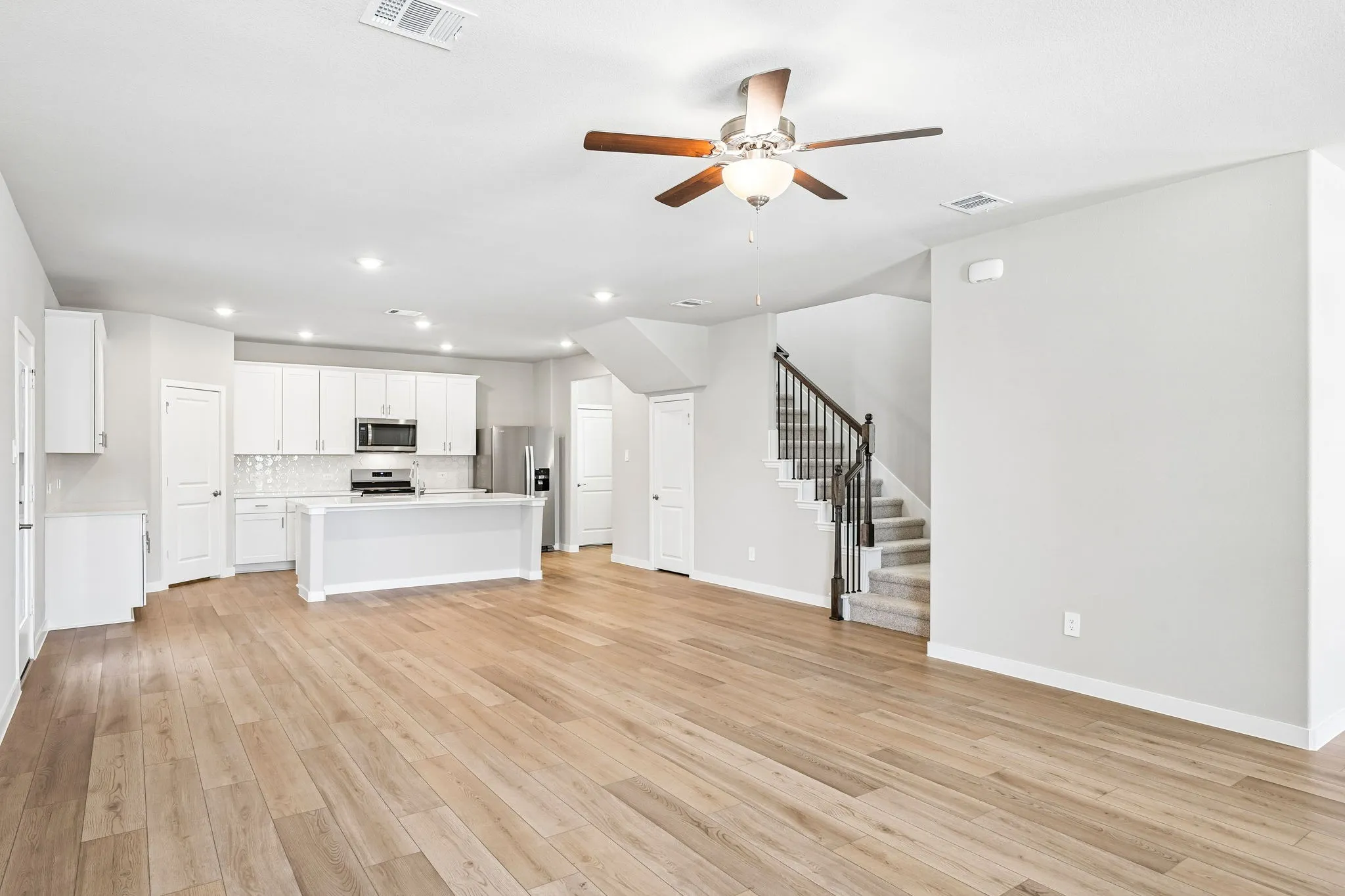 Photo is not of the actual home, but is an inspirational photo of builder’s model home and may depict options, furnishings, and/or decorator features that are not included.