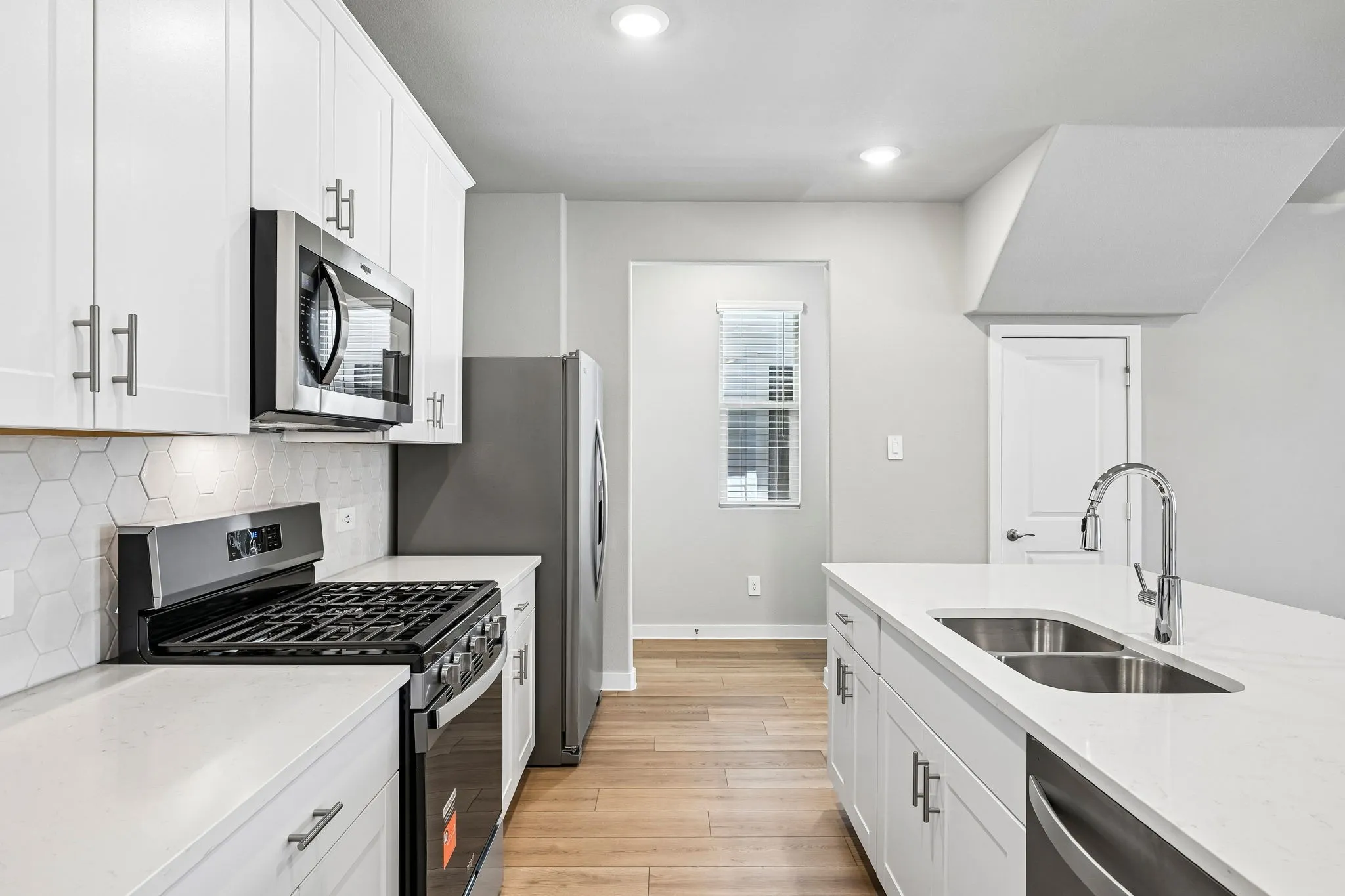Photo is not of the actual home, but is an inspirational photo of builder’s model home and may depict options, furnishings, and/or decorator features that are not included.