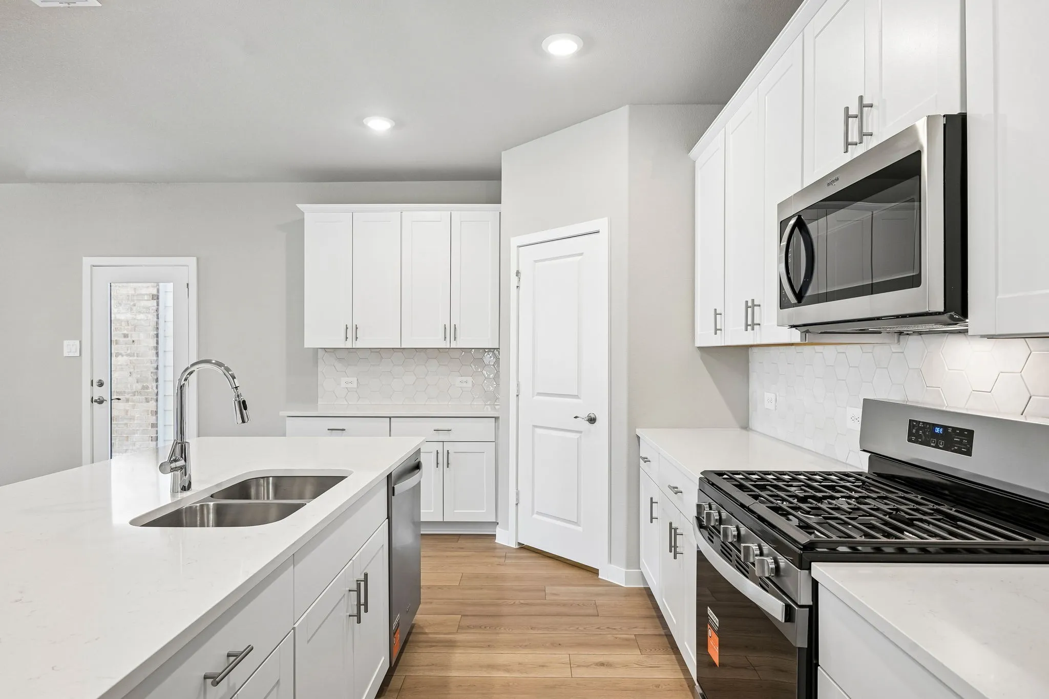 Photo is not of the actual home, but is an inspirational photo of builder’s model home and may depict options, furnishings, and/or decorator features that are not included.