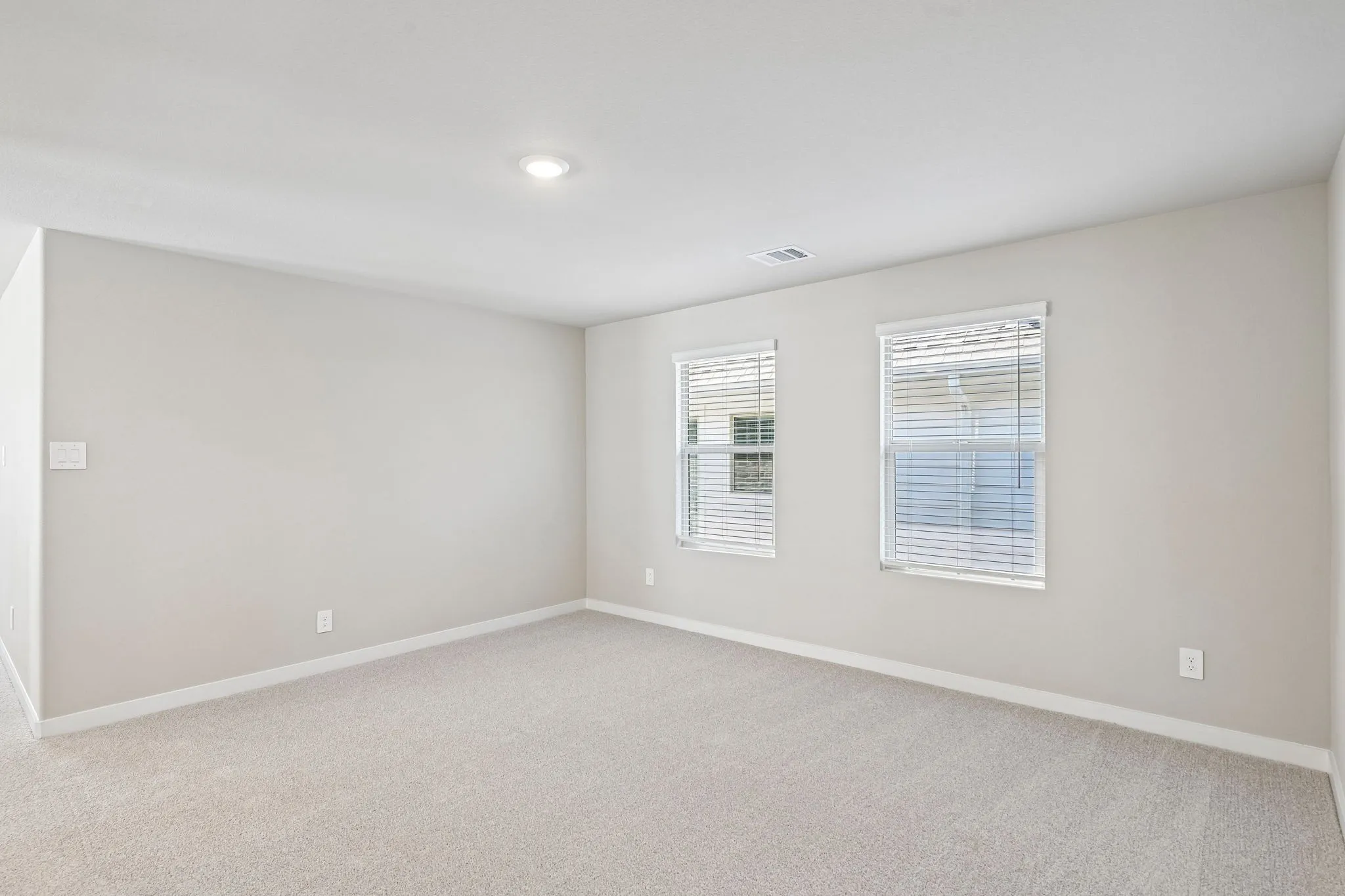 Photo is not of the actual home, but is an inspirational photo of builder’s model home and may depict options, furnishings, and/or decorator features that are not included.